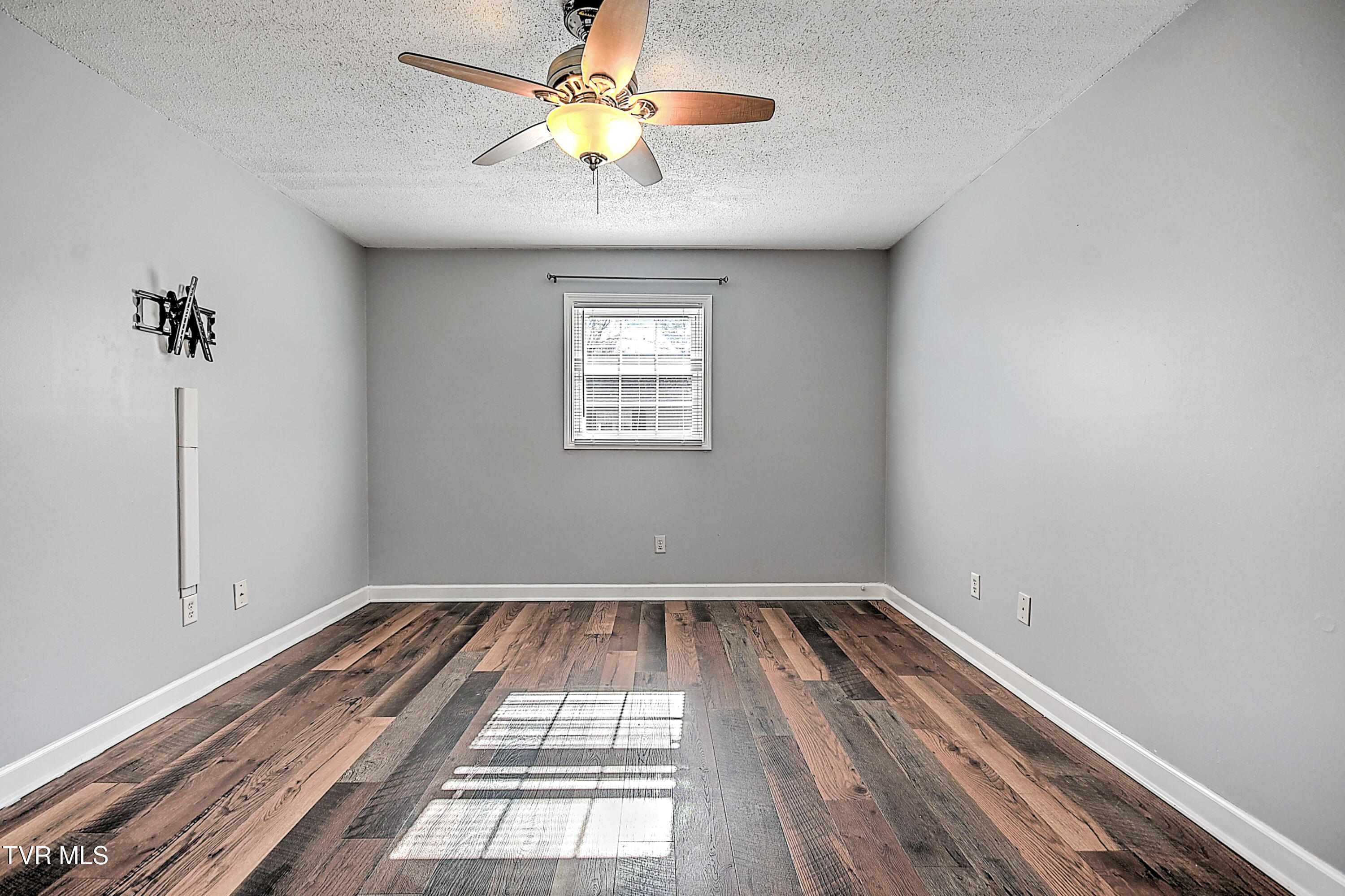 288 Trail Road, Bristol, Virginia image 27