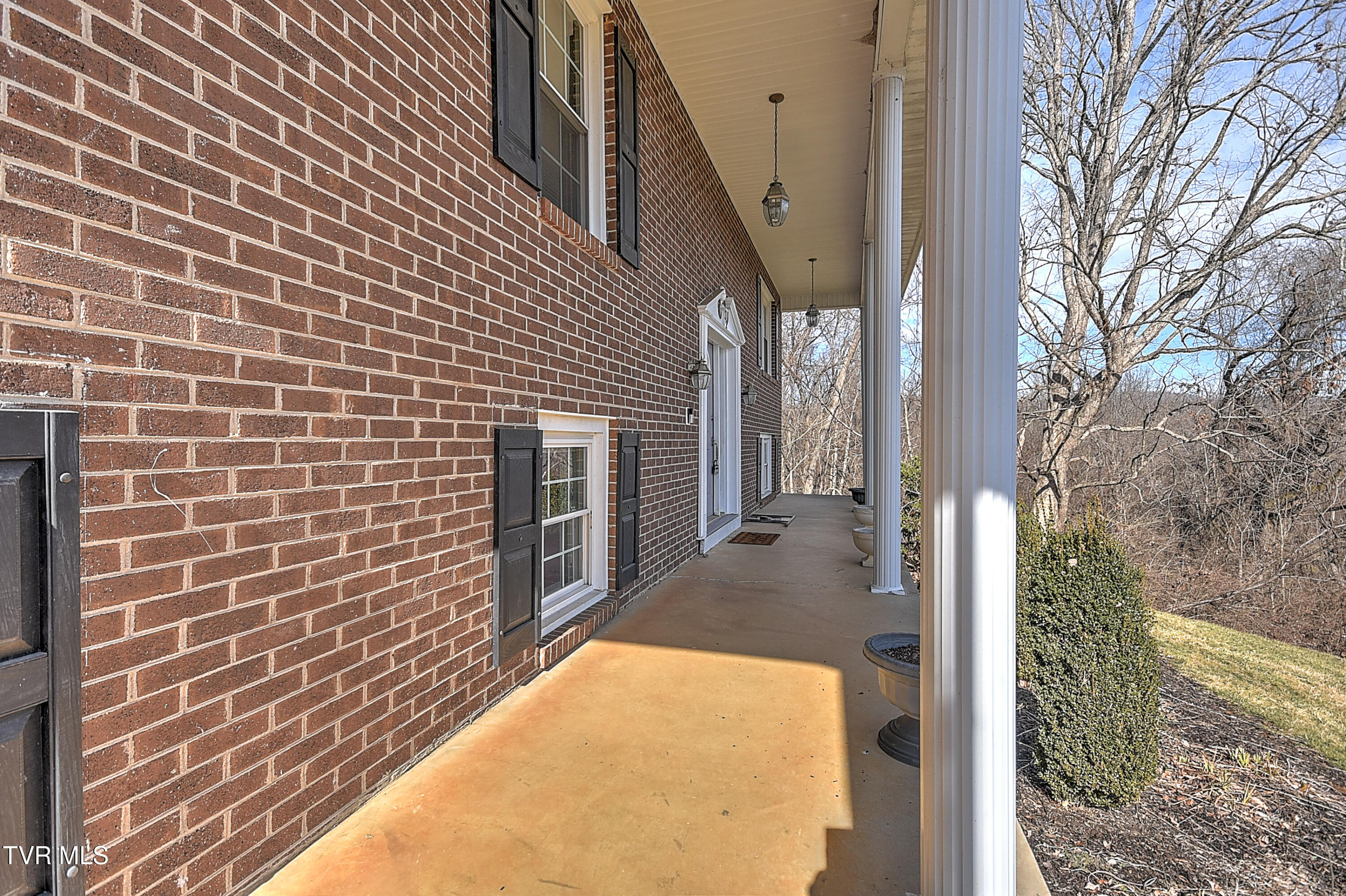 288 Trail Road, Bristol, Virginia image 4