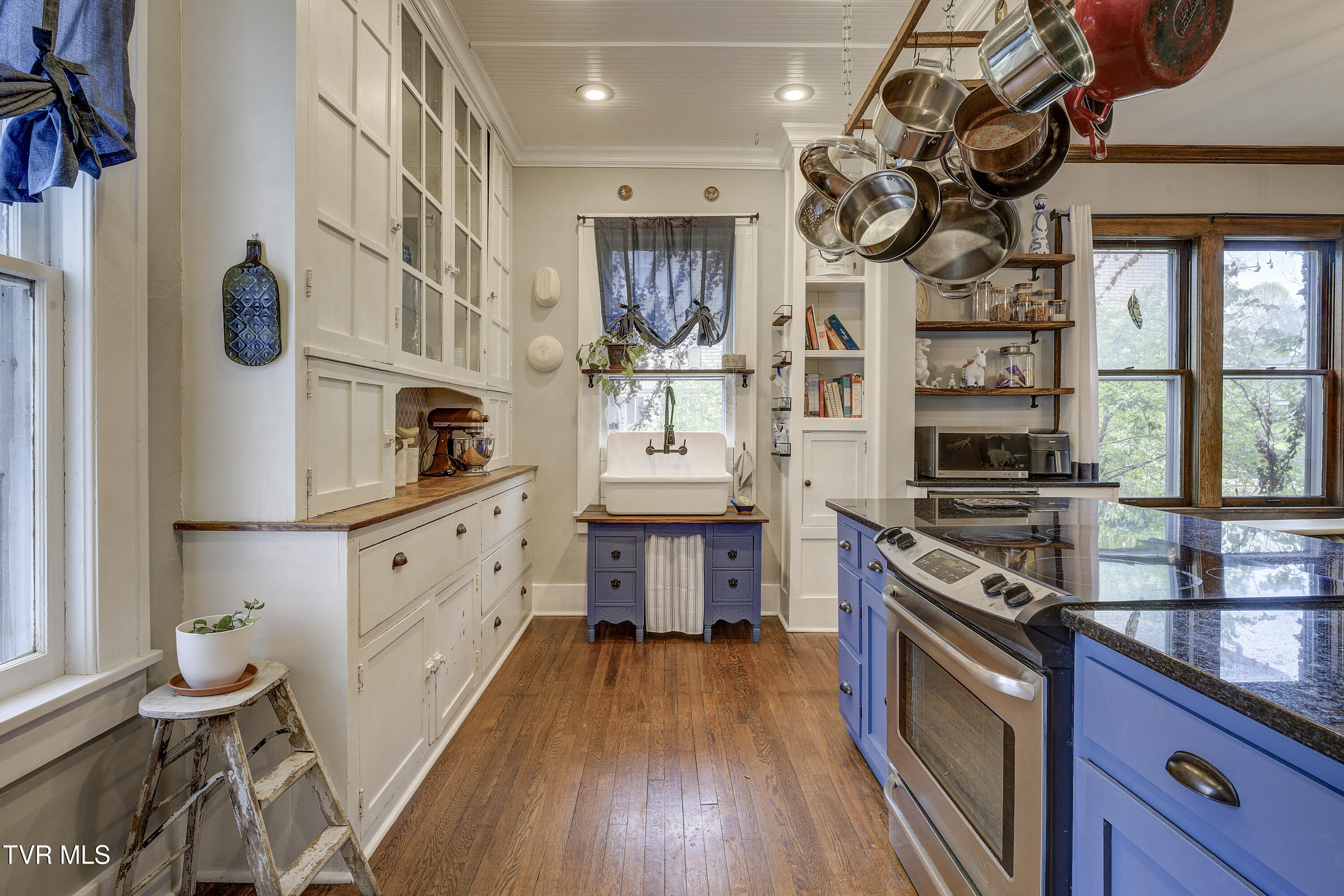 601 Unaka Avenue, Johnson City, Tennessee image 21