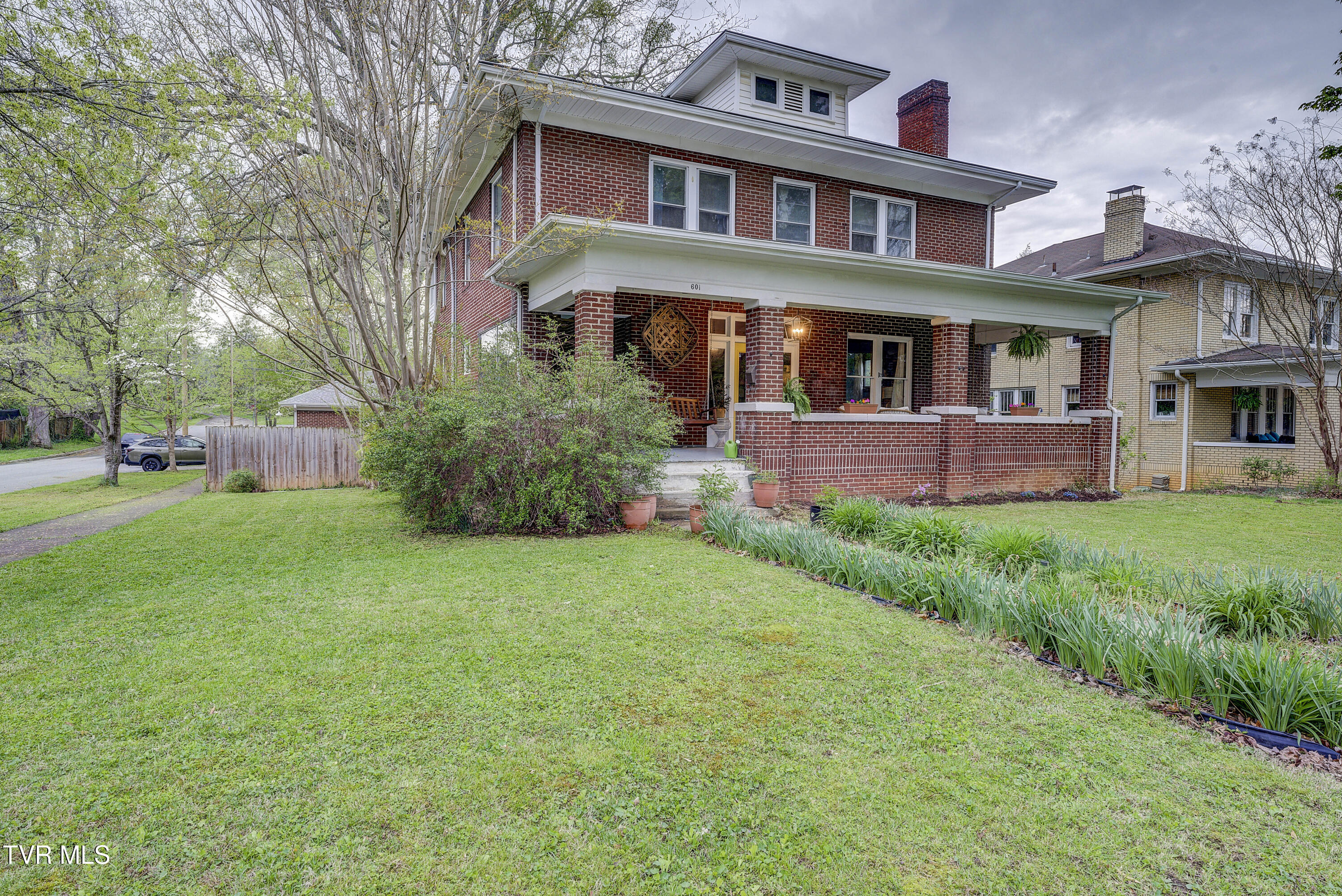 601 Unaka Avenue, Johnson City, Tennessee image 3