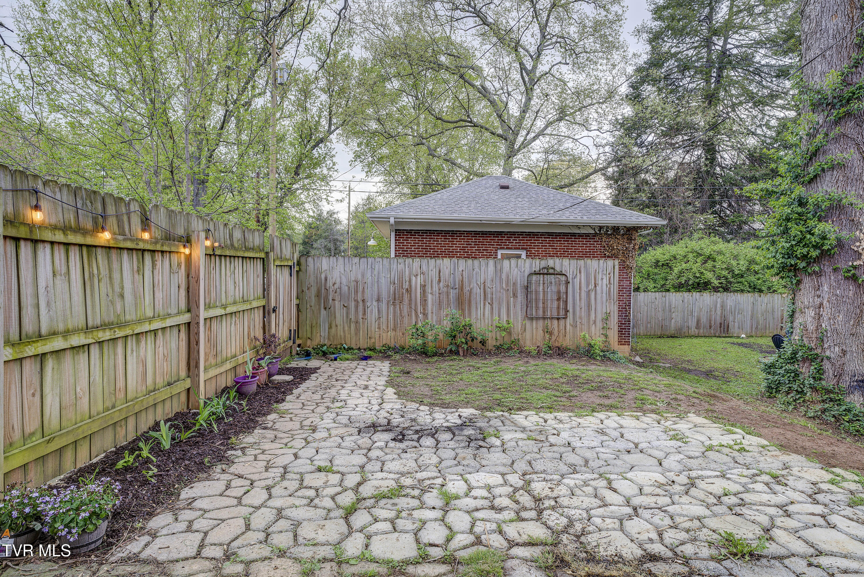 601 Unaka Avenue, Johnson City, Tennessee image 50