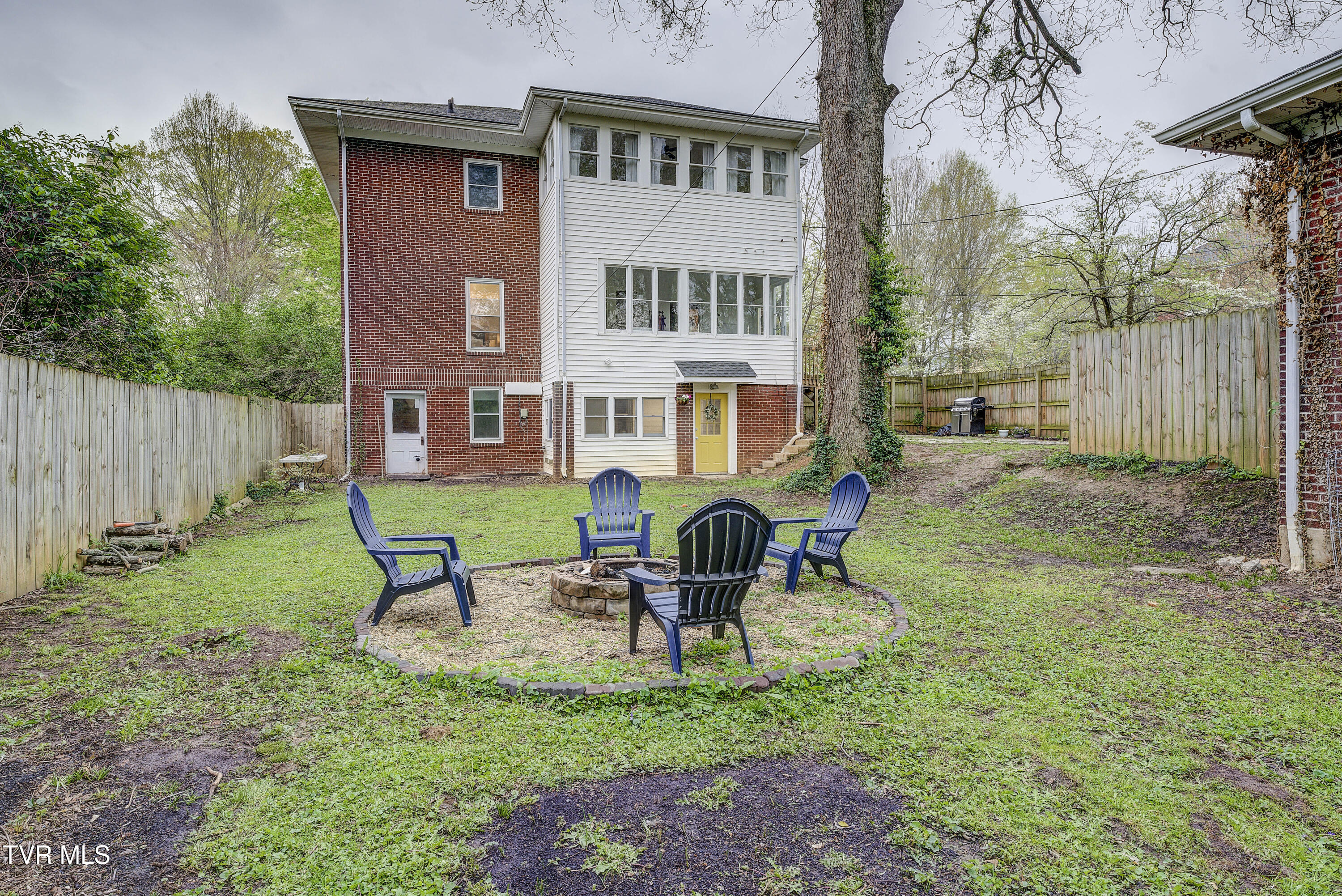 601 Unaka Avenue, Johnson City, Tennessee image 49