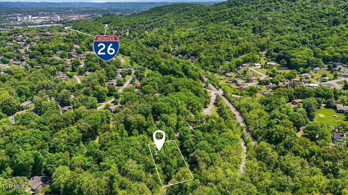 1 Deercreek Private Drive