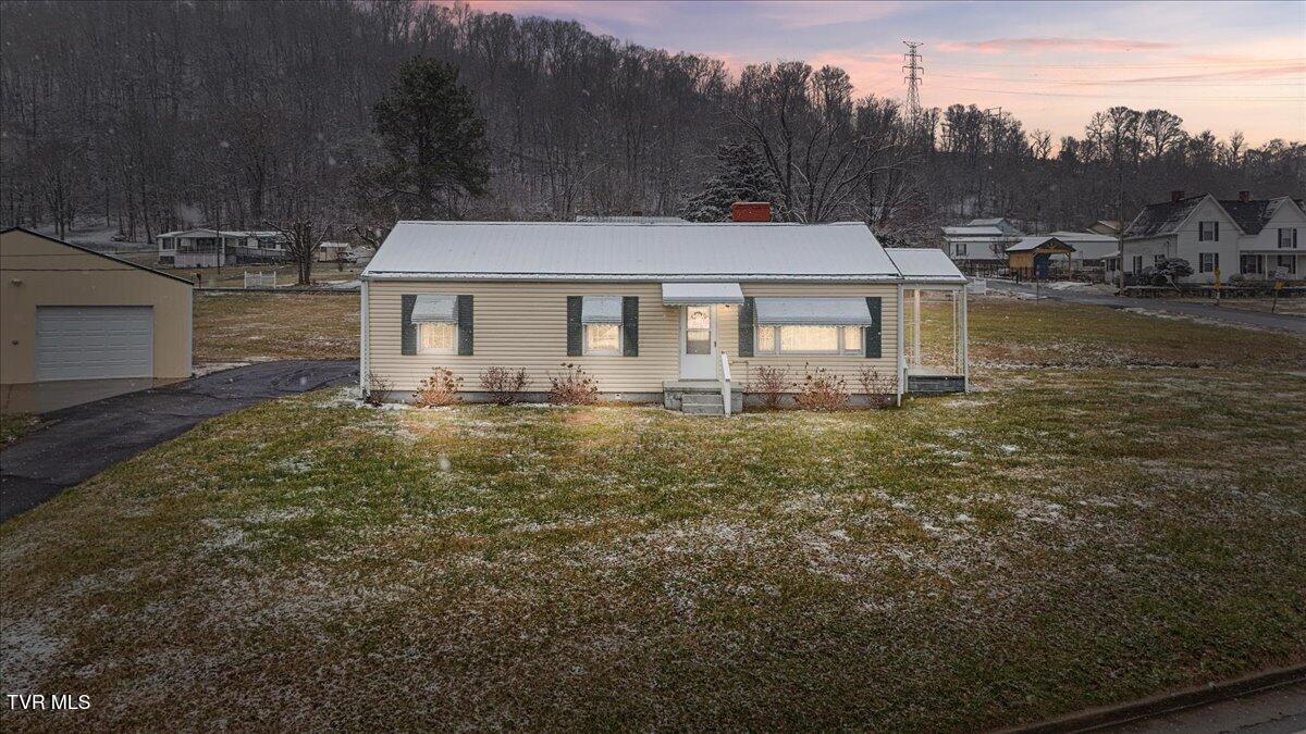 410 4th Avenue, Watauga, Tennessee image 1