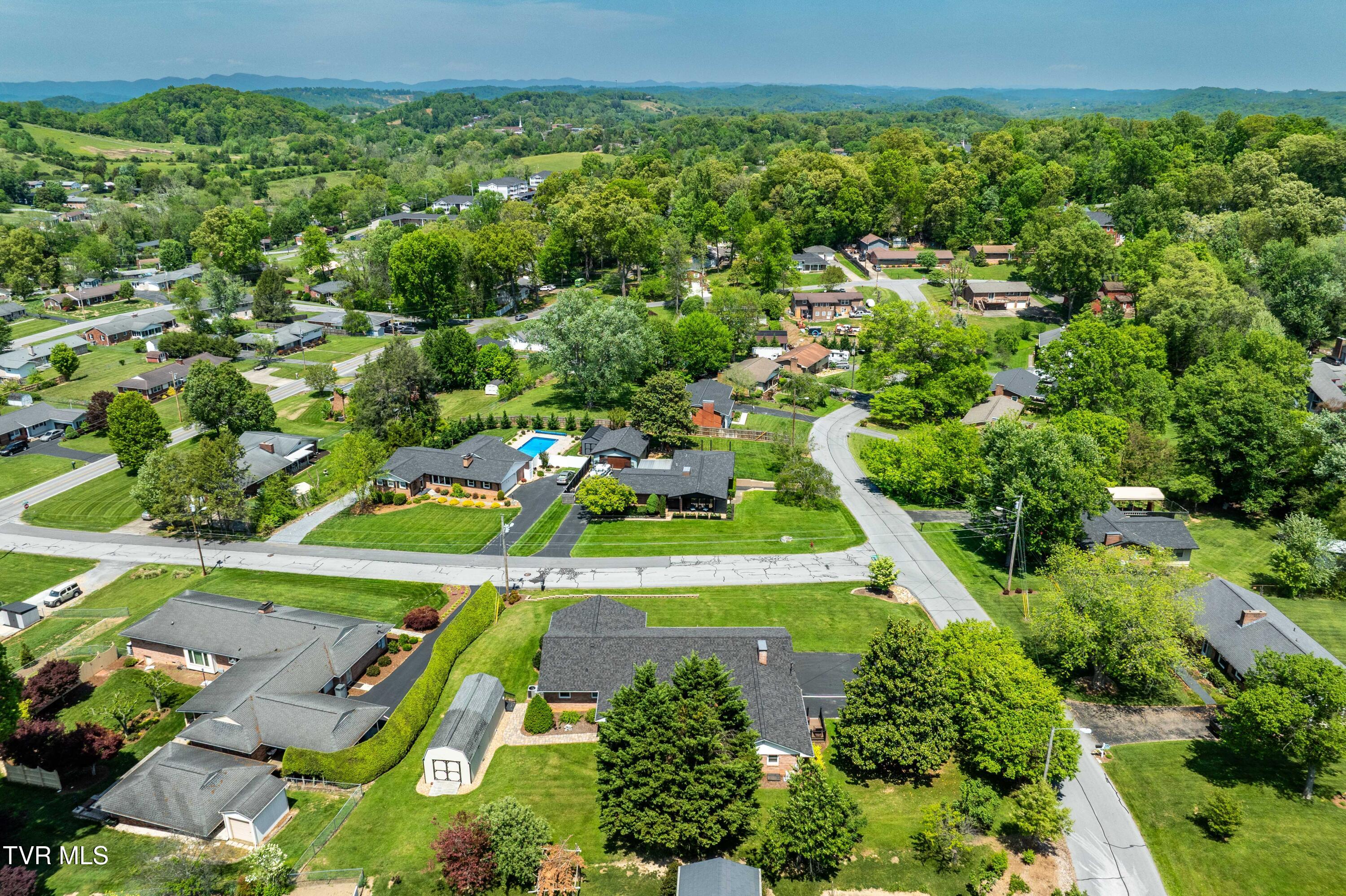 408 Garmon Drive, Kingsport, Tennessee image 7