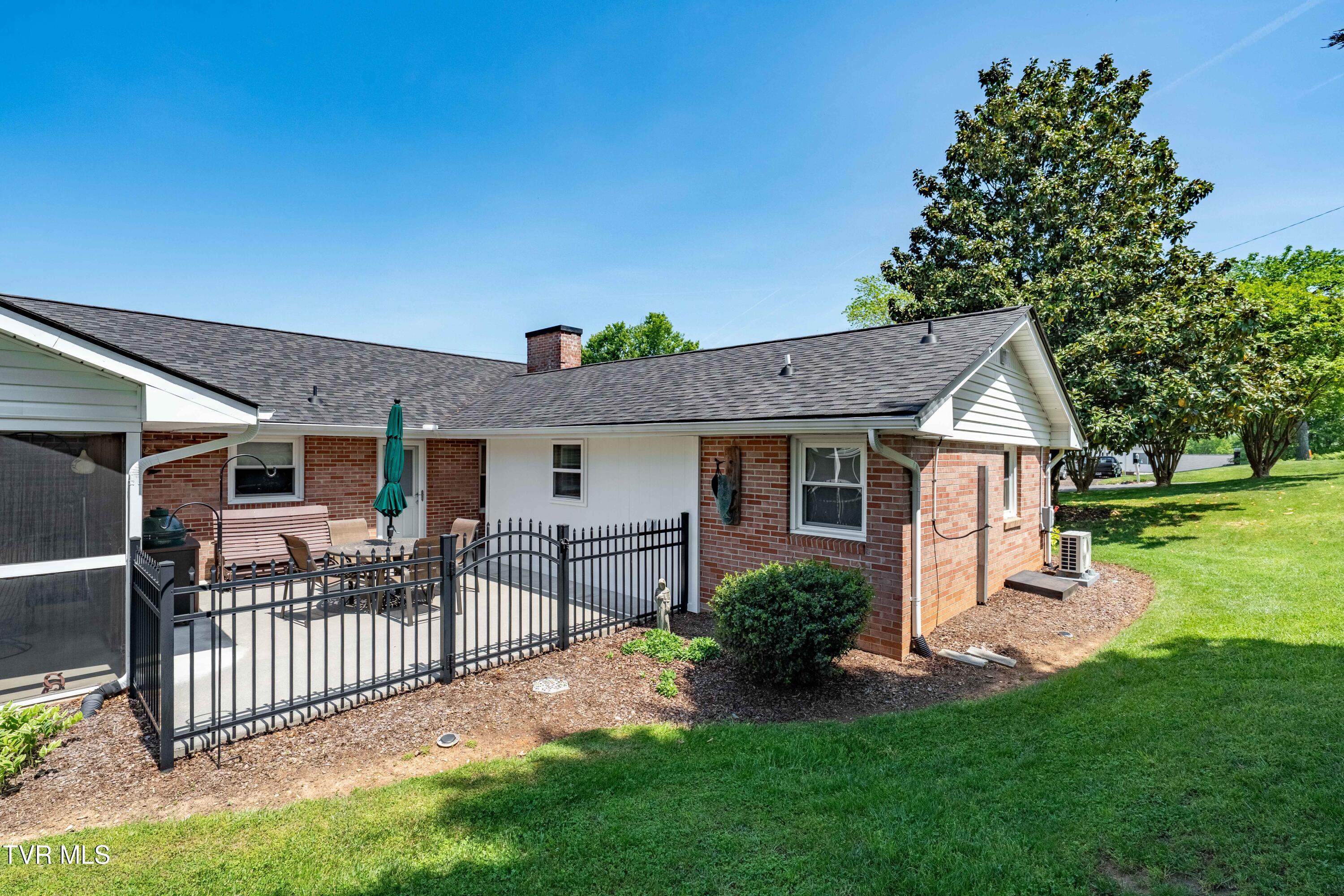 408 Garmon Drive, Kingsport, Tennessee image 38