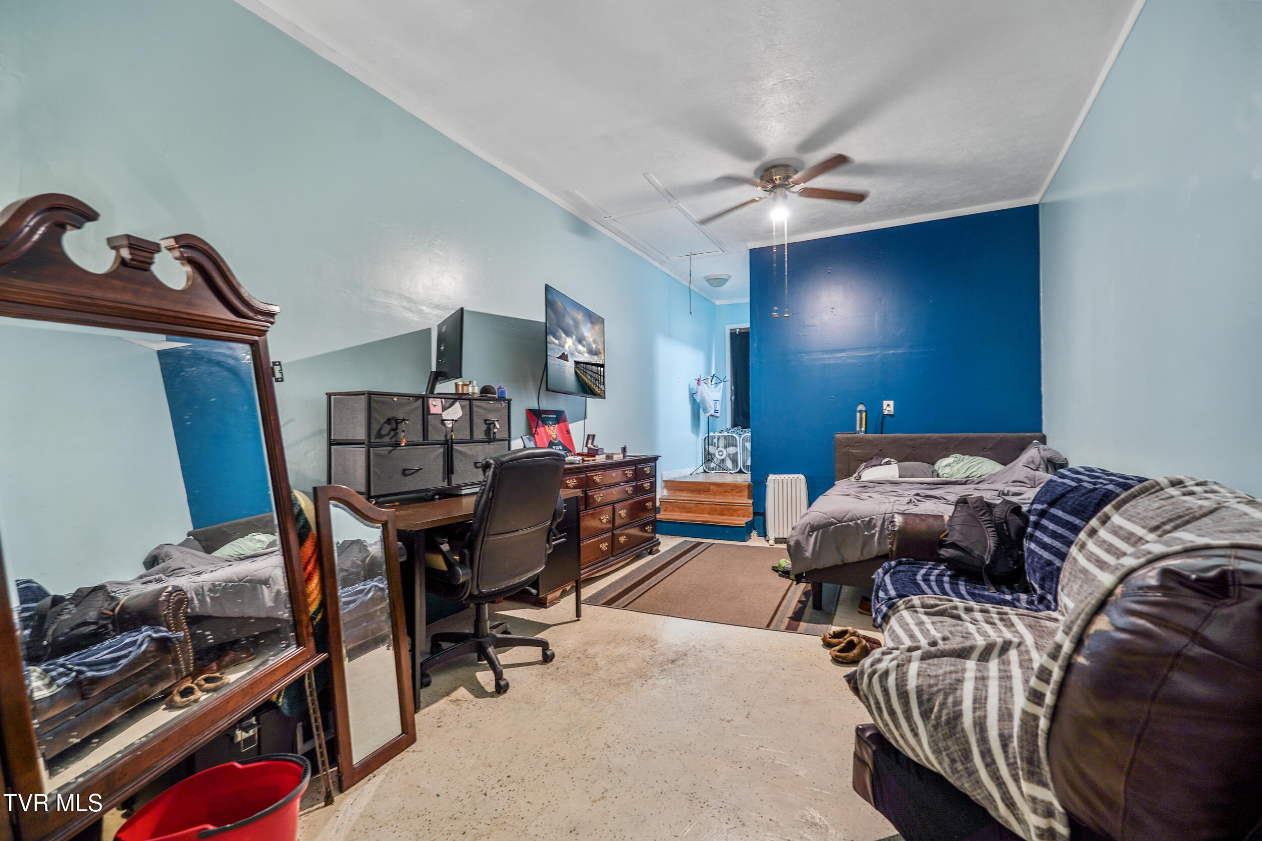 420 Poplar Street, Norton, Virginia image 35