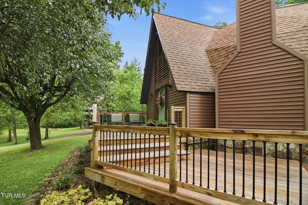 Photo of 322 Easy Street, Bulls Gap, TN 37711 (MLS # 9996193)