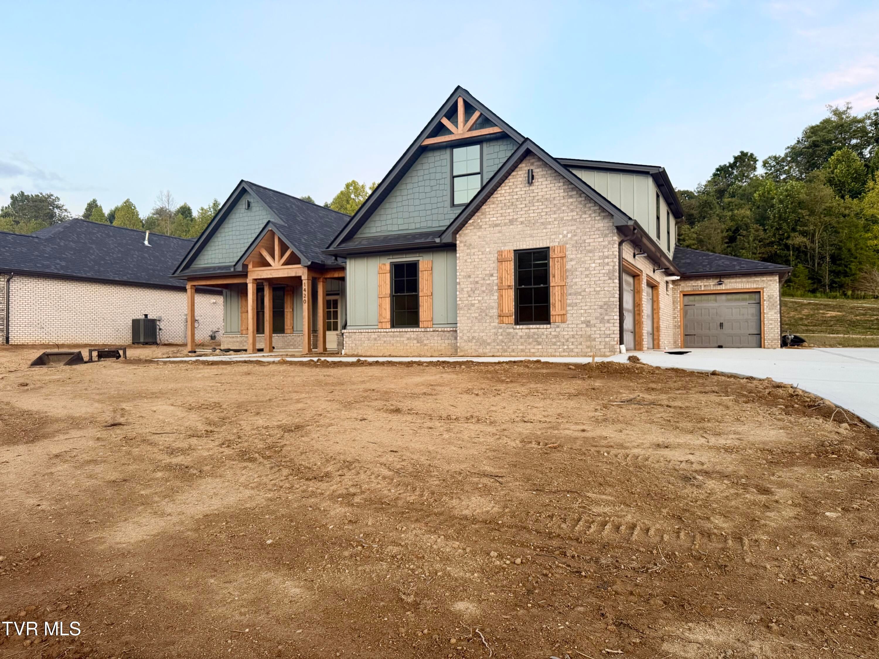 1420 Hairetown Road
