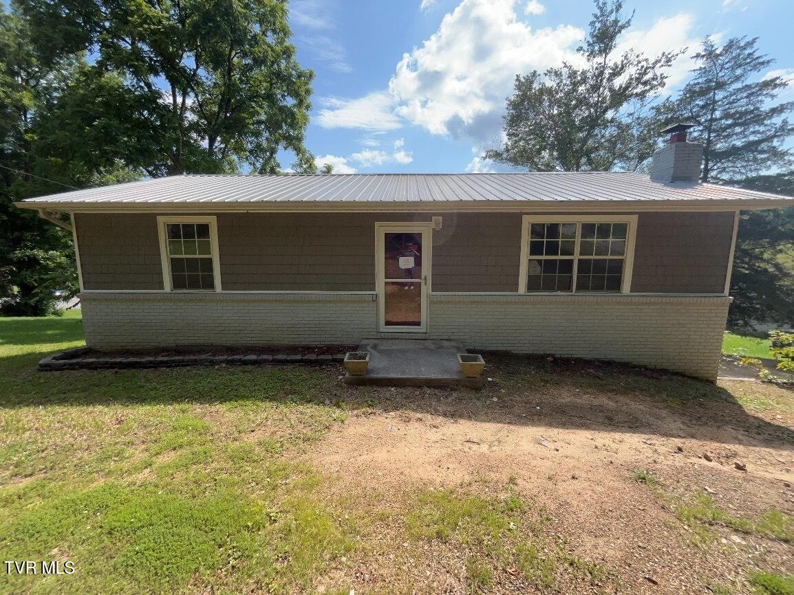 Photo 1 of 10 — 681 Harmon Road, New Tazewell, TN 37825