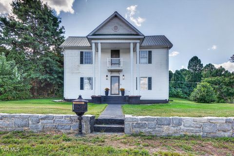 Homes For Sale - 34542 Lee Highway<br/> Glade Spring, VA 24340