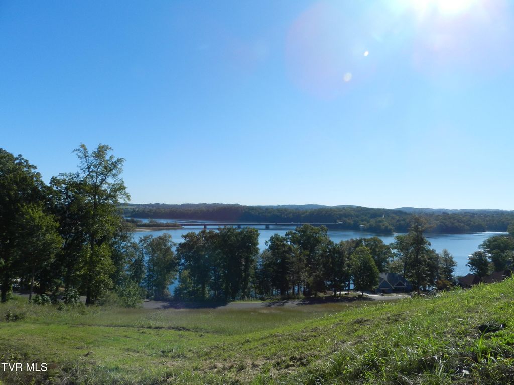 Photo of 2492 Starboard Crest Road, Morristown, TN 37814 (MLS # 9972166)