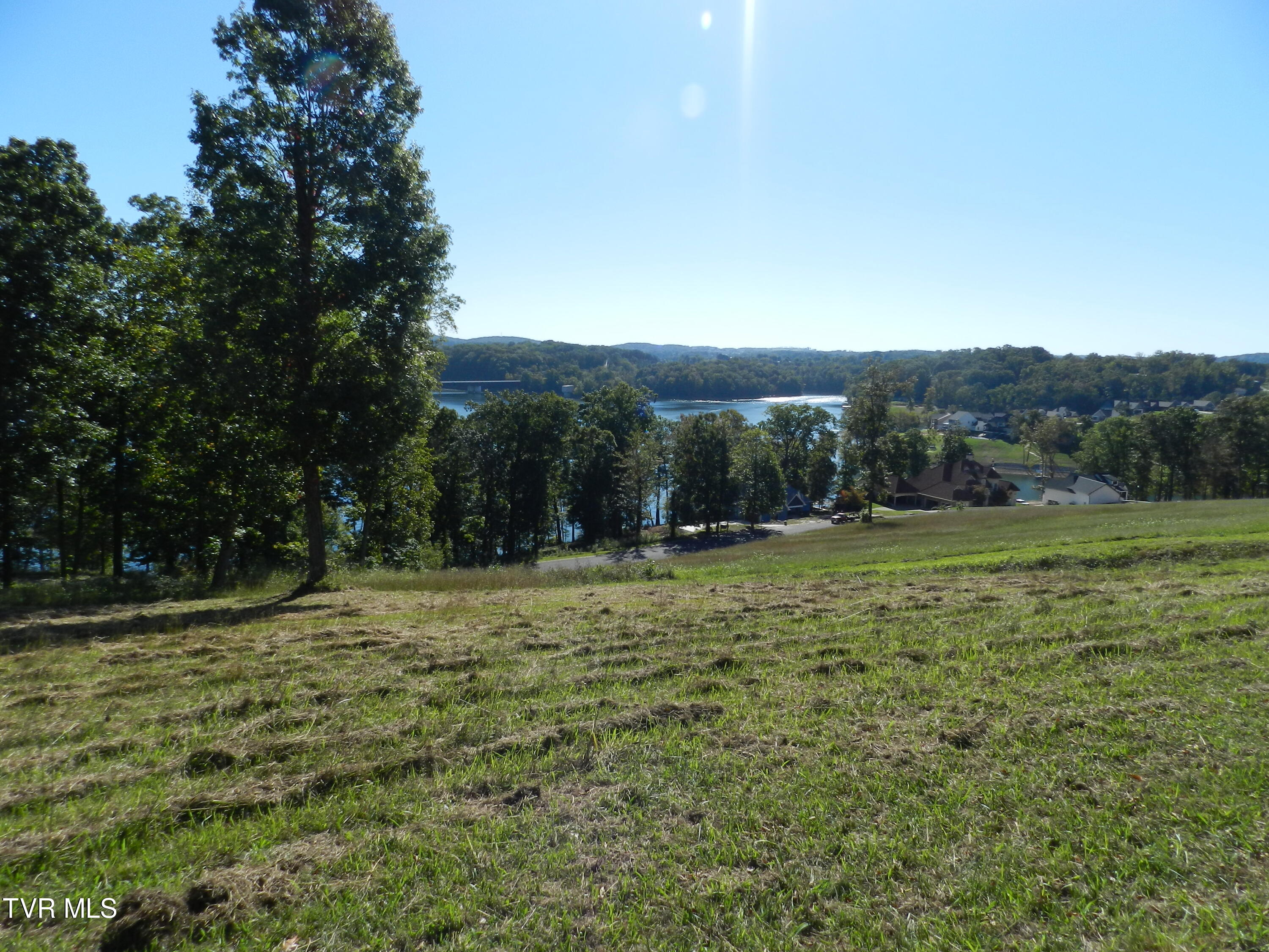 2492 Starboard Crest Road, Morristown, Tennessee image 12