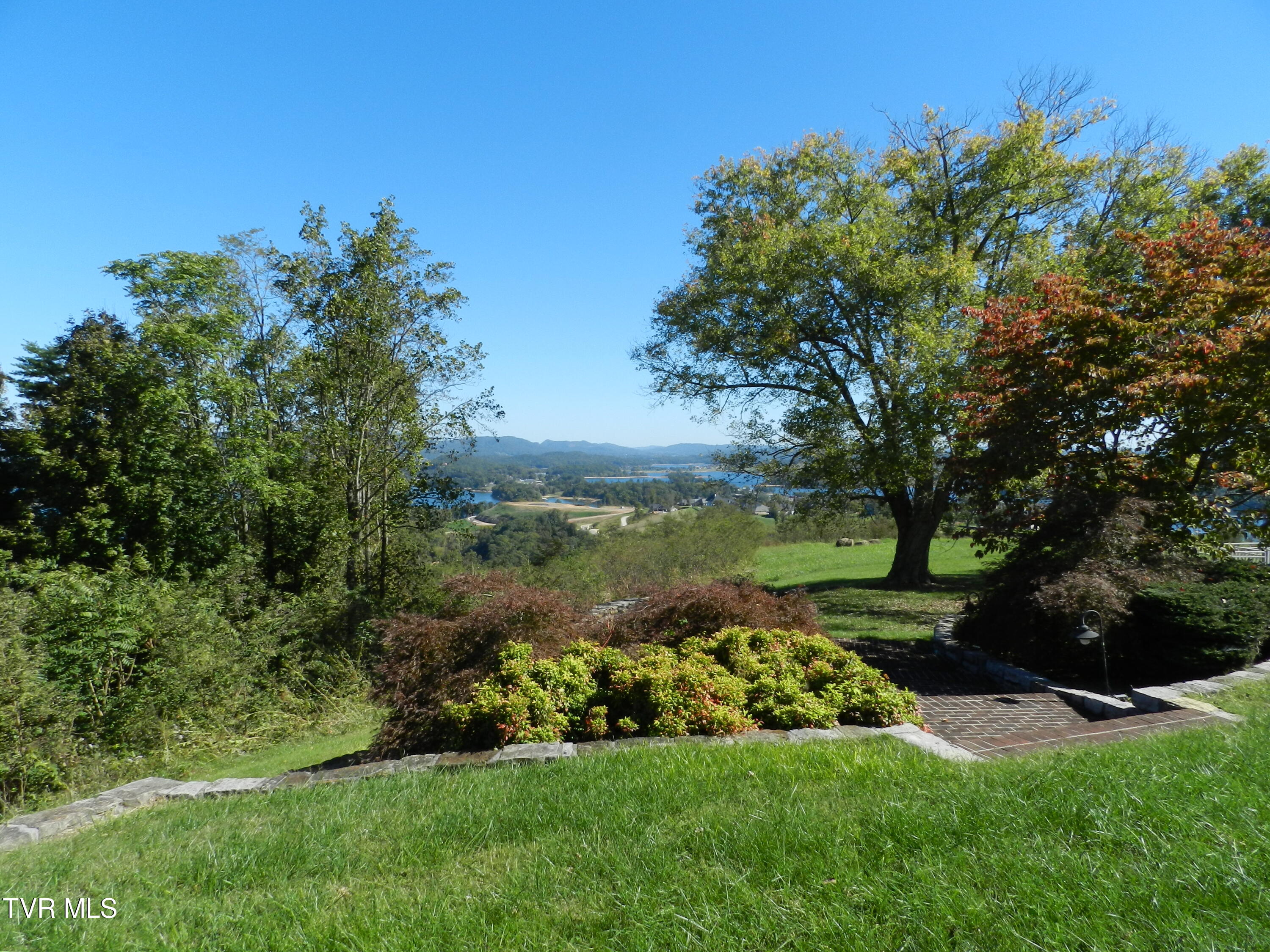 2492 Starboard Crest Road, Morristown, Tennessee image 37