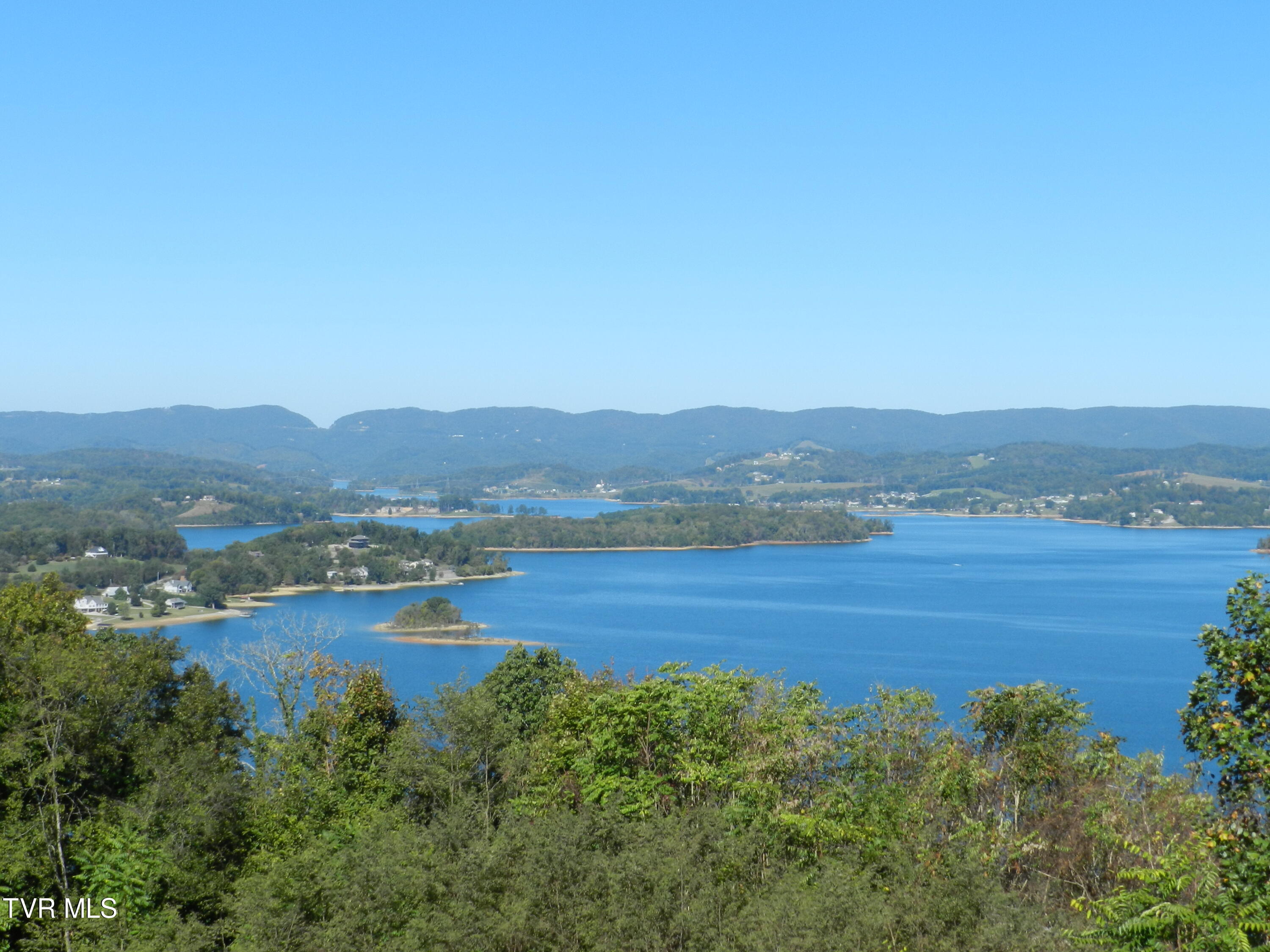 2492 Starboard Crest Road, Morristown, Tennessee image 36