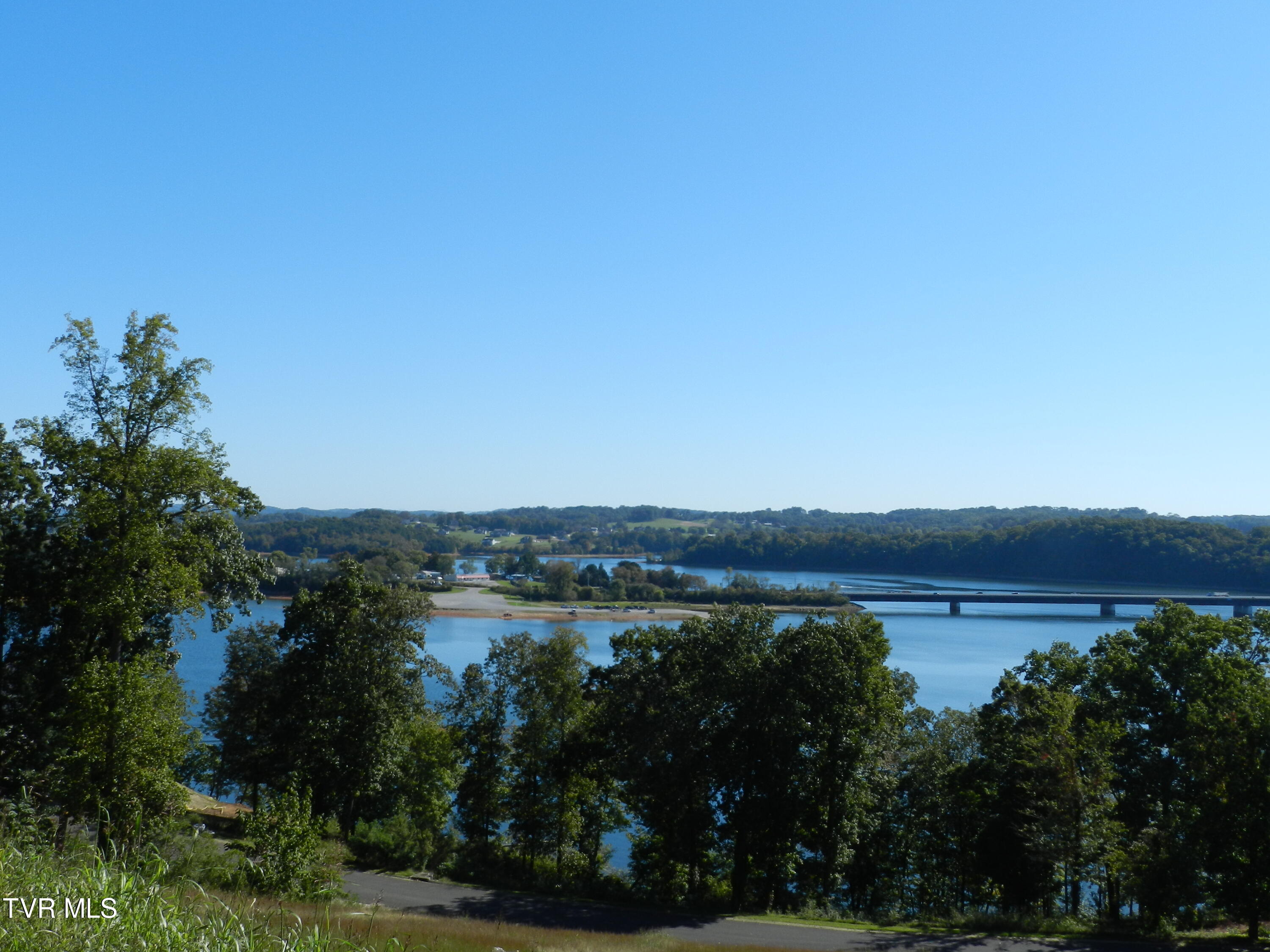 2492 Starboard Crest Road, Morristown, Tennessee image 10