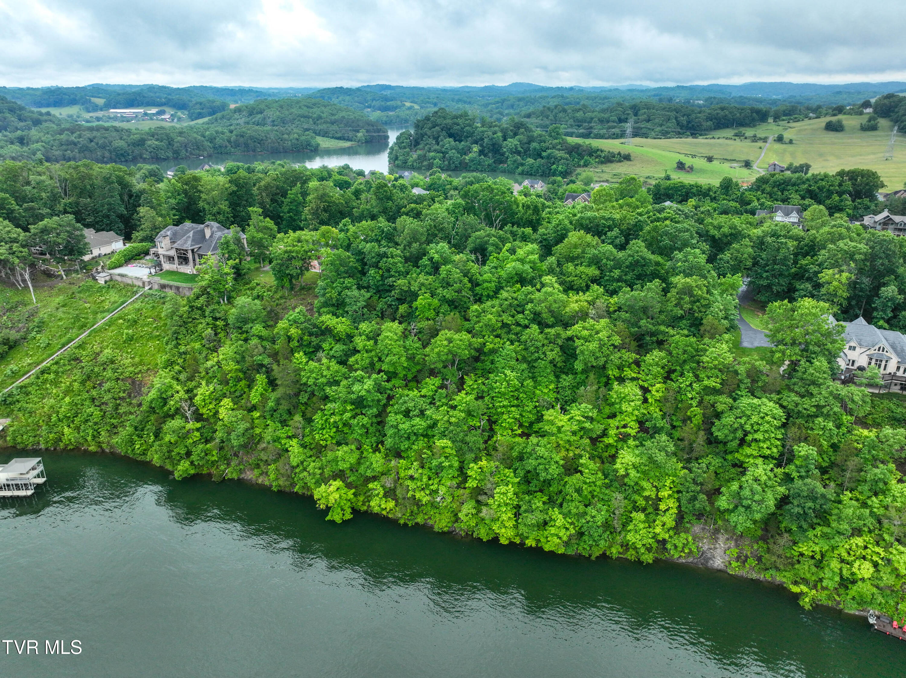 614 Harbor Point Drive, Johnson City, Tennessee image 31