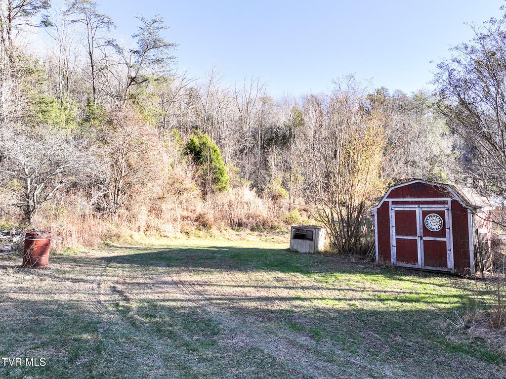 Photo of 604 Sandy Valley Road, Rogersville, TN 37857 (MLS # 9989348)