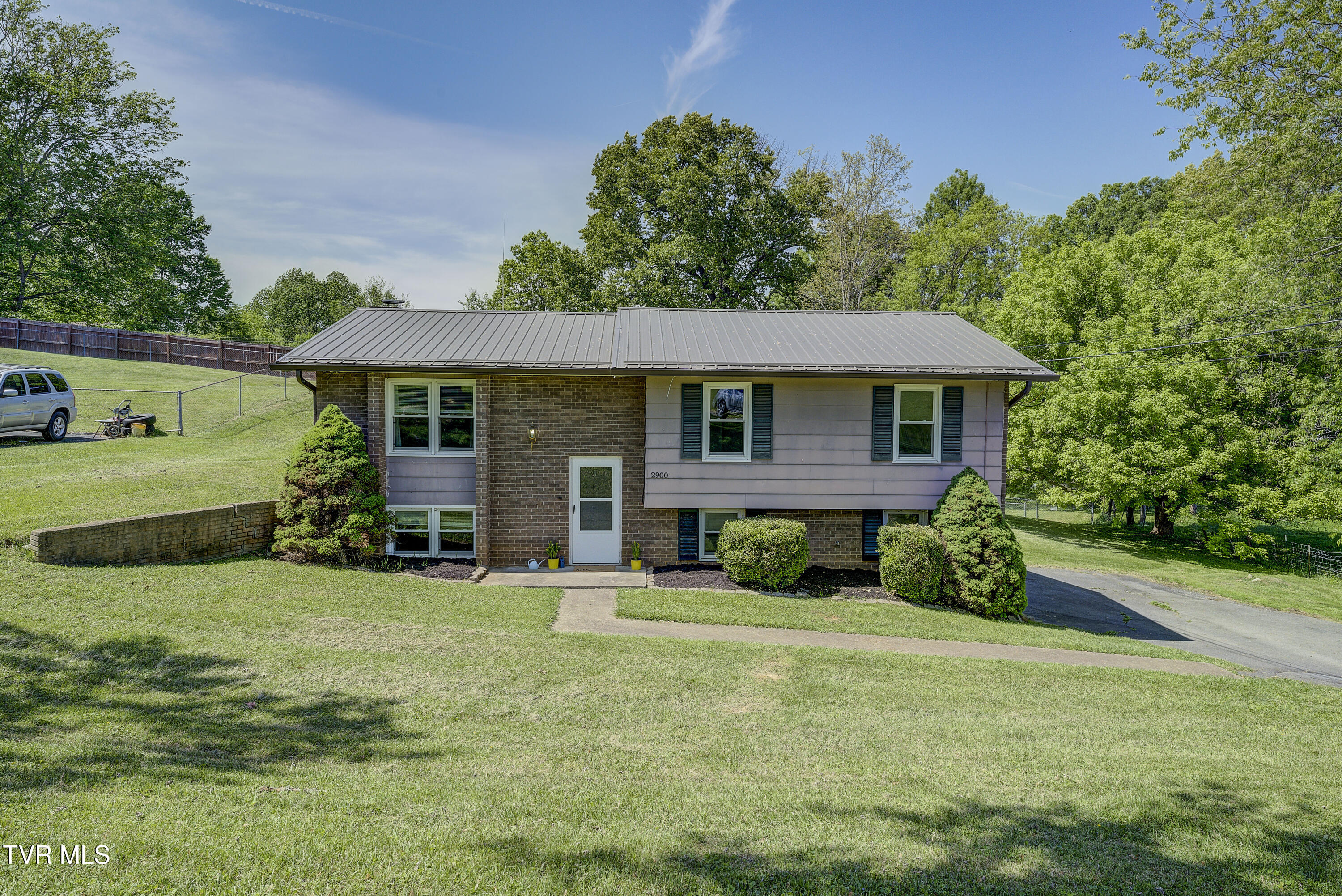 2900 Ballard Road, Johnson City, Tennessee image 1