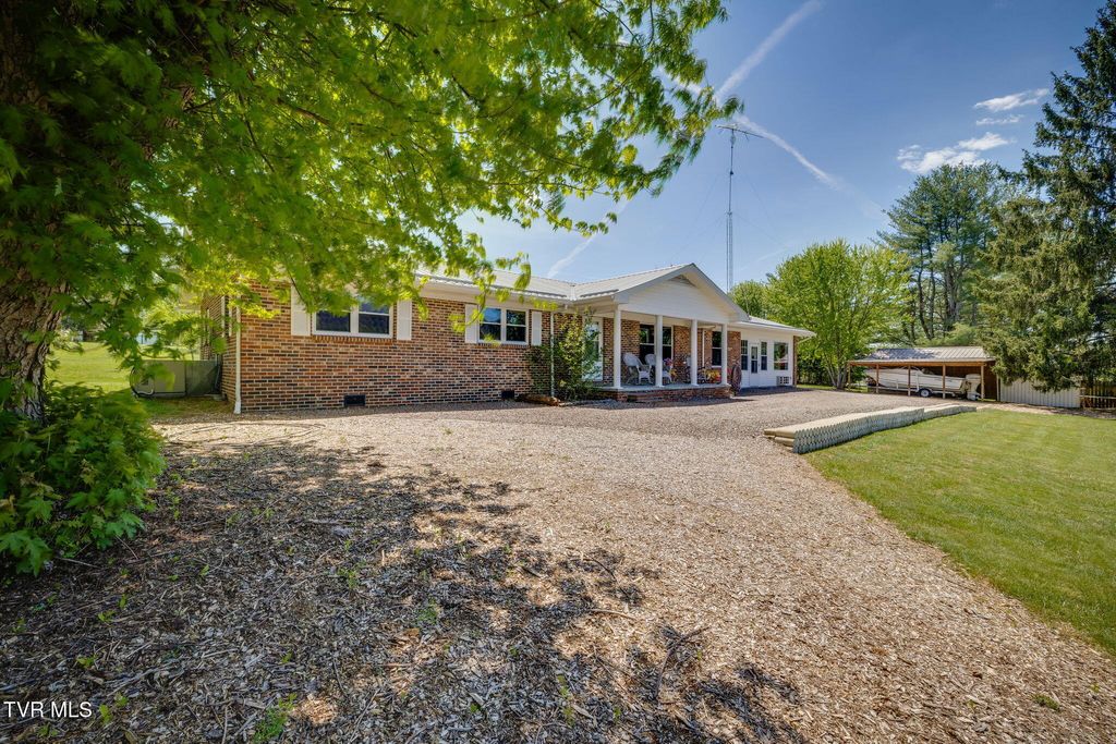 Photo of 373 Old Butler Road, Mountain City, TN 37683 (MLS # 9994372)