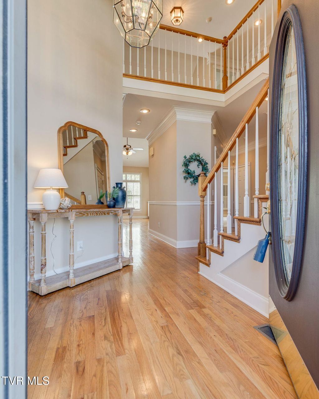 Photo of 1917 Birchfield Pvt Court, Kingsport, TN 37660 (MLS # 9986697)