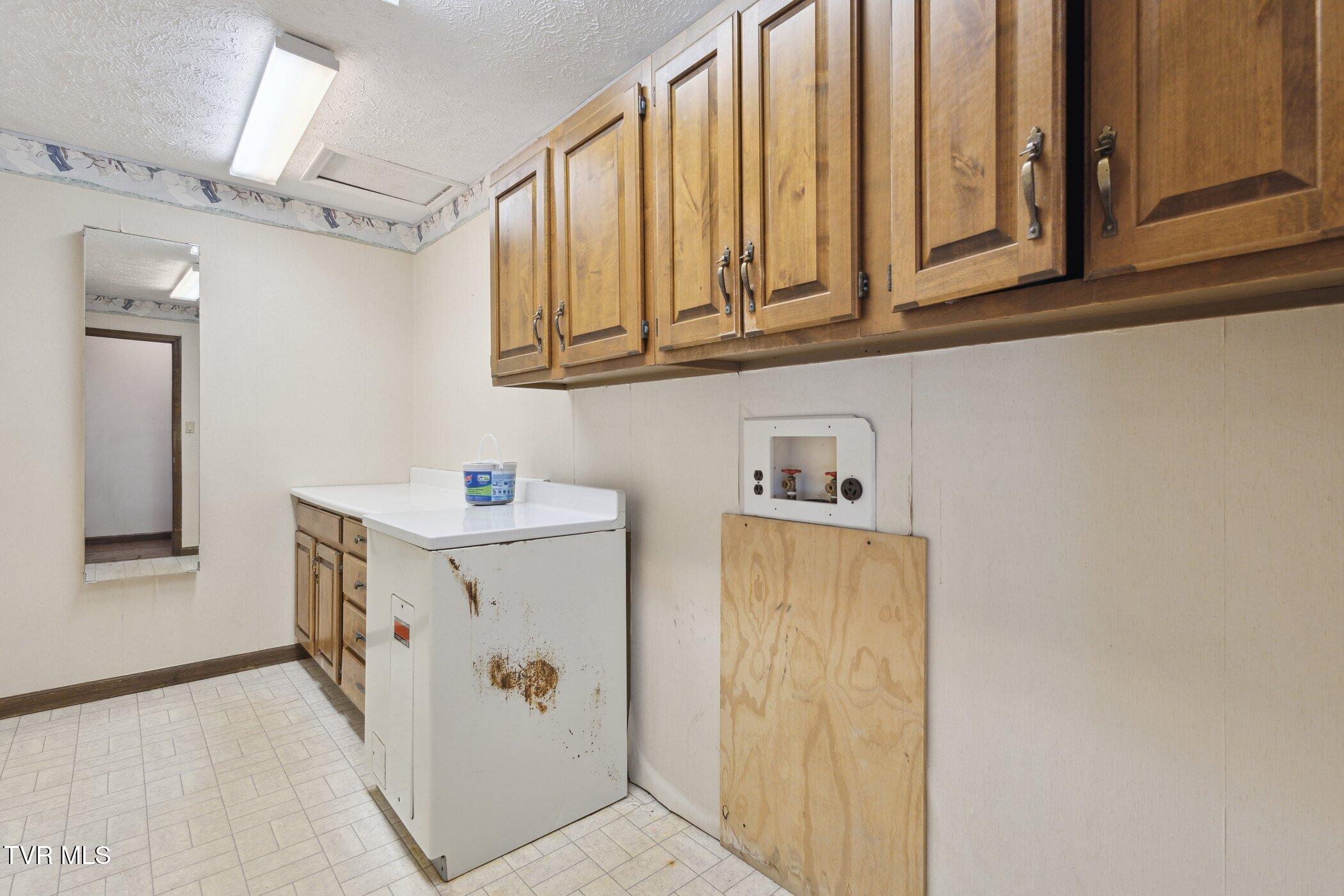 5268 River Side Drive, Raven, Virginia image 21