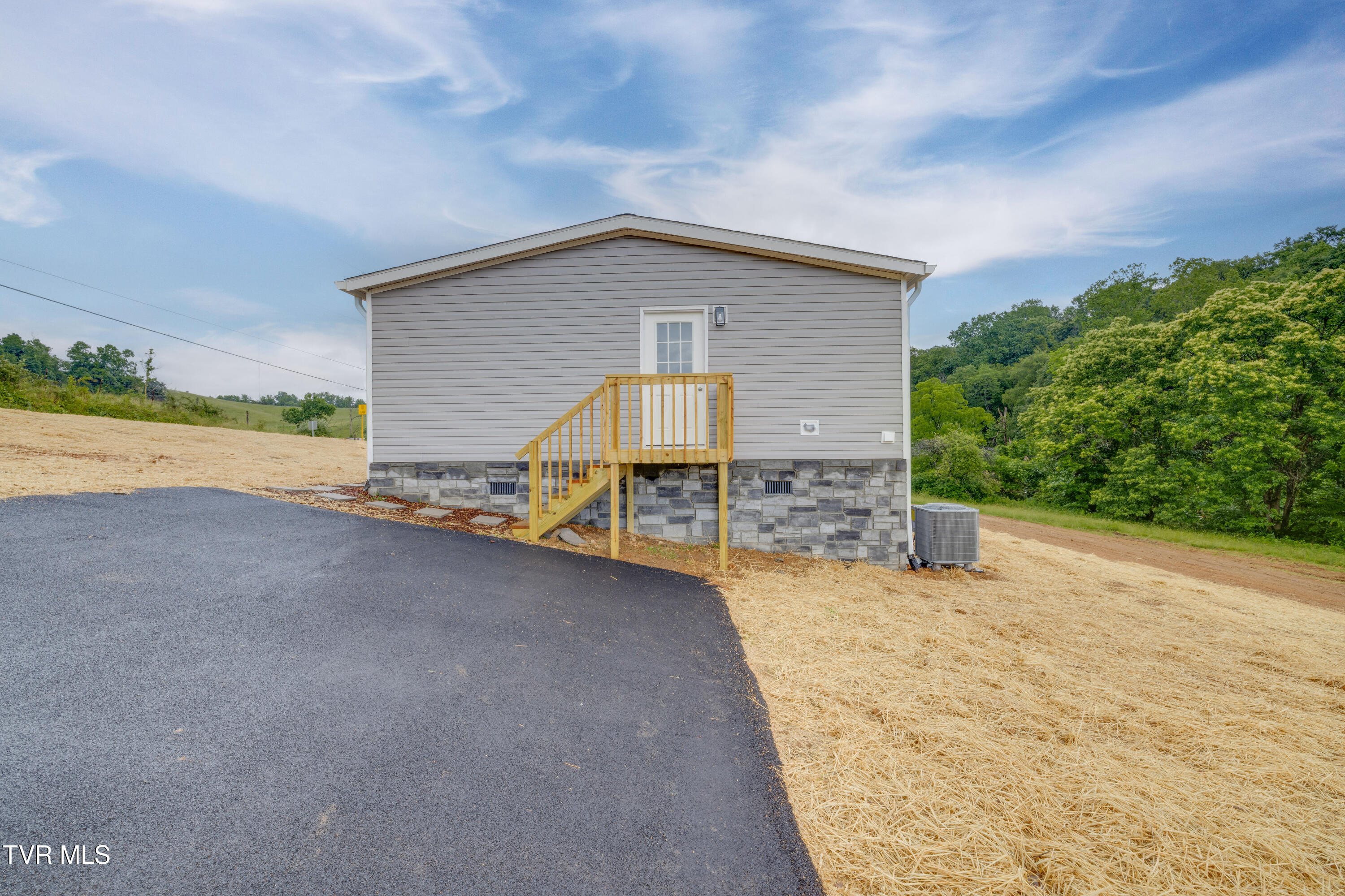 913 Henry Harr Road, Blountville, Tennessee image 23