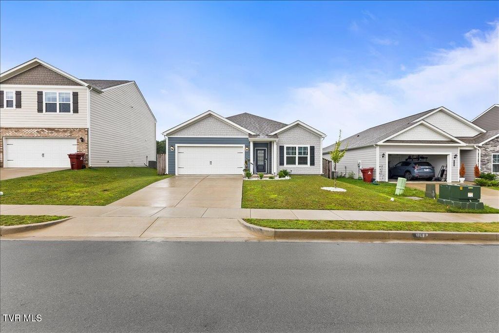 Photo of 532 Sedgewick Way, Johnson City, TN 37601 (MLS # 9998573)
