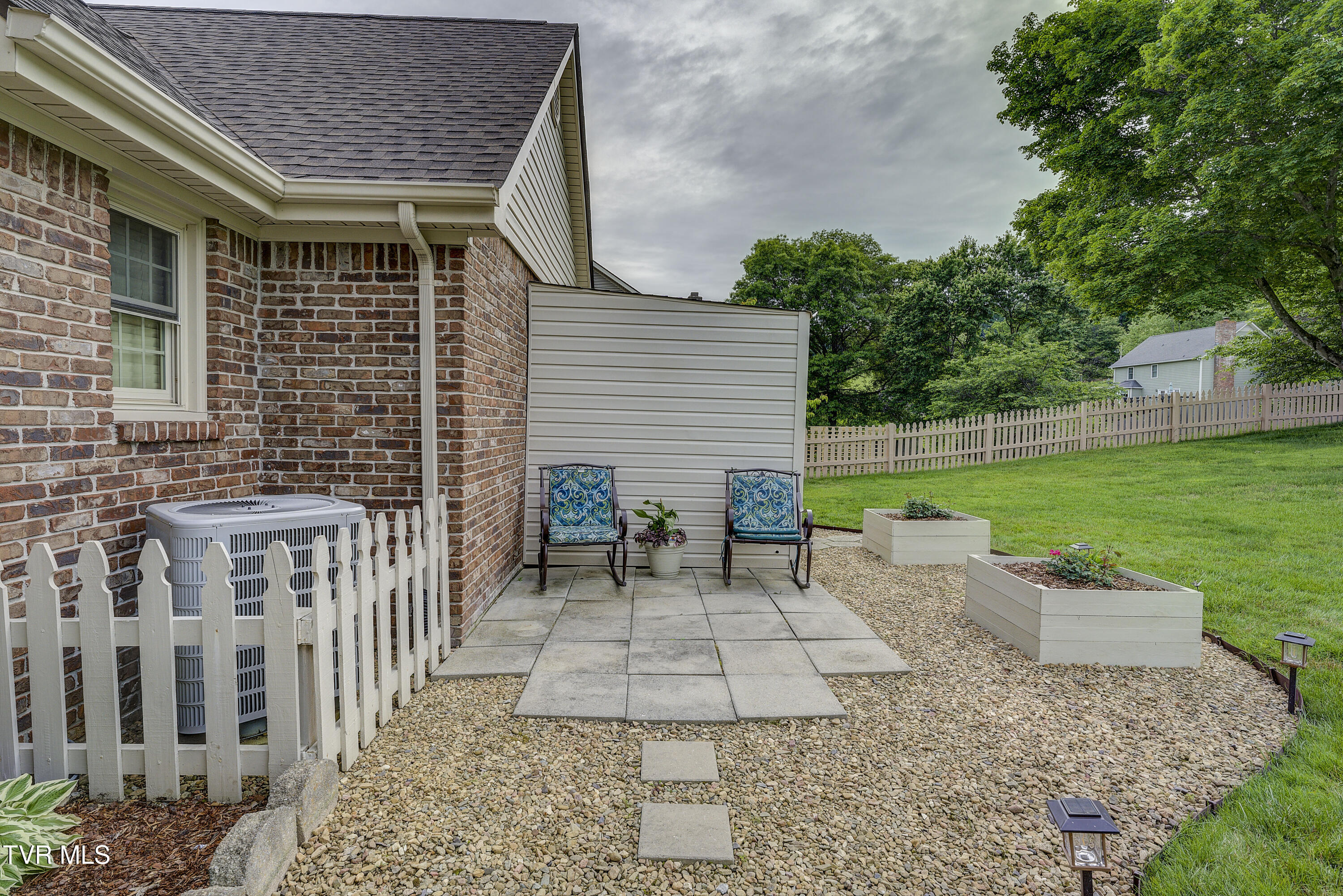 719 Valley Drive, Kingsport, Tennessee image 6