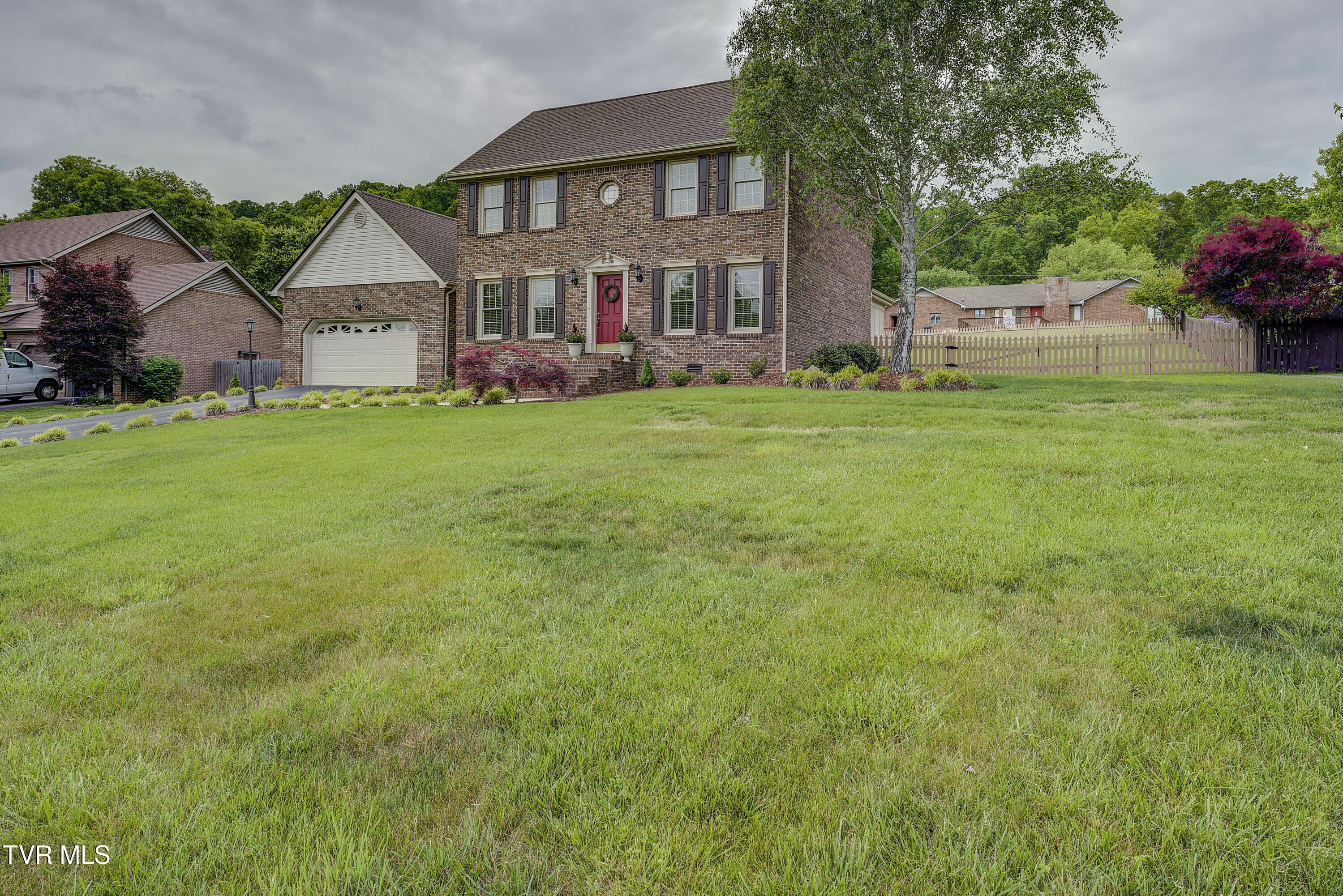 719 Valley Drive, Kingsport, Tennessee image 3