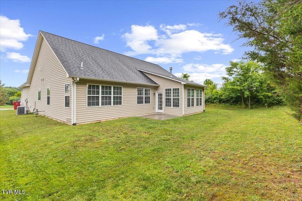 Photo of 1125 Hammett Road, Johnson City, TN 37615 (MLS # 9995996)