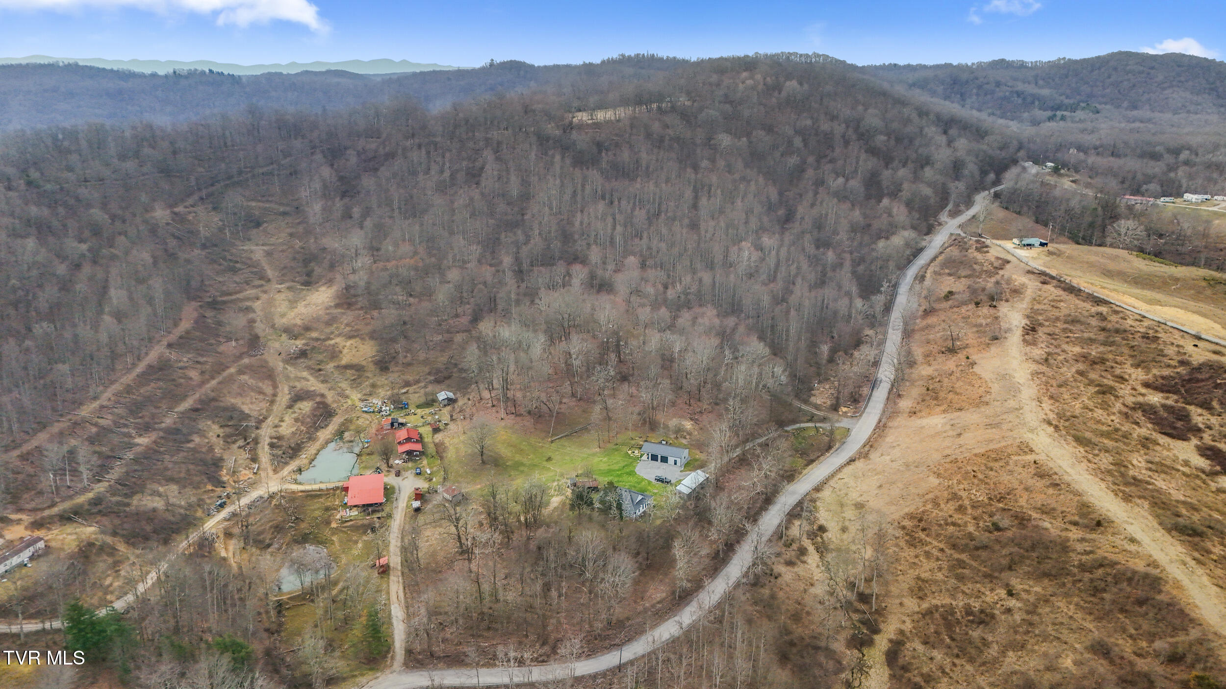 10528 Pine Camp Road, Coeburn, Virginia image 49