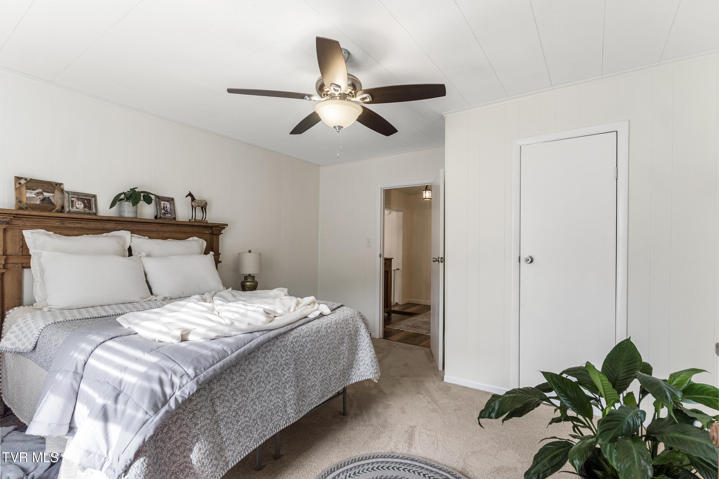 10528 Pine Camp Road, Coeburn, Virginia image 26