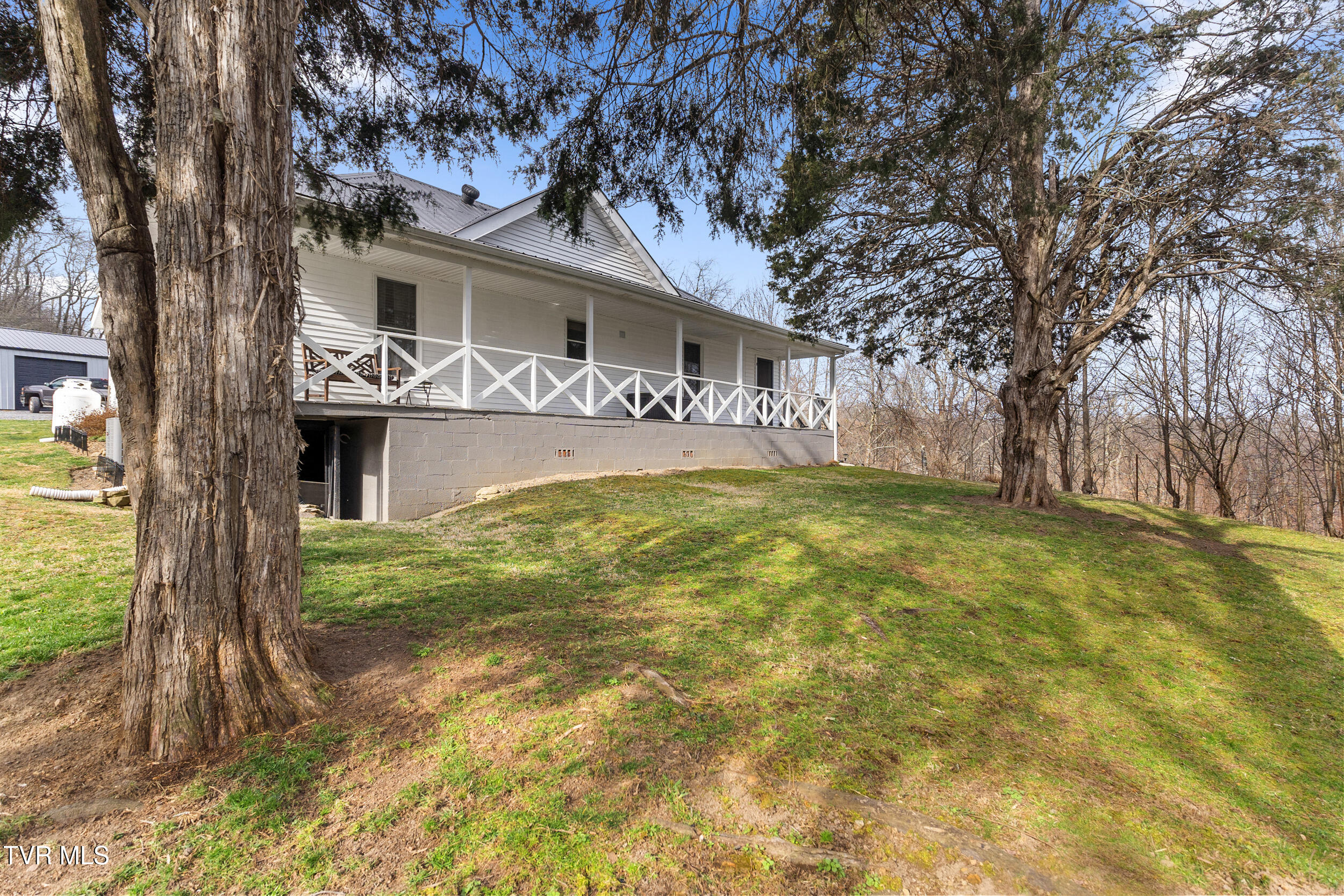 10528 Pine Camp Road, Coeburn, Virginia image 31