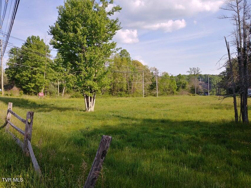 Paramont Road, Wise, Virginia image 5