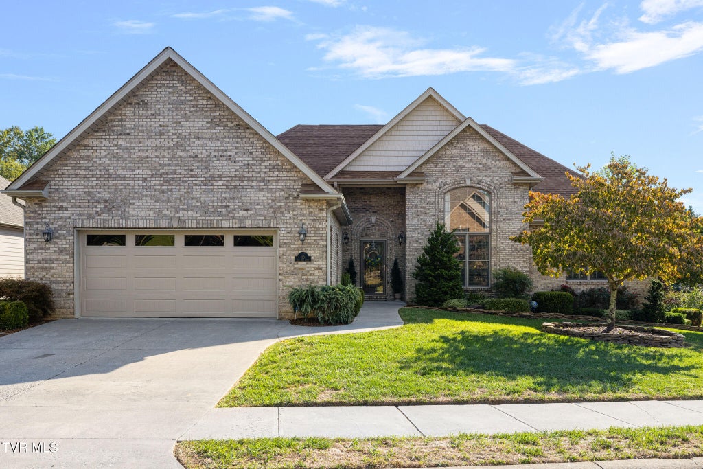 Photo of 10 Alta Tree Court, Johnson City, TN 37604 (MLS # 10001877)