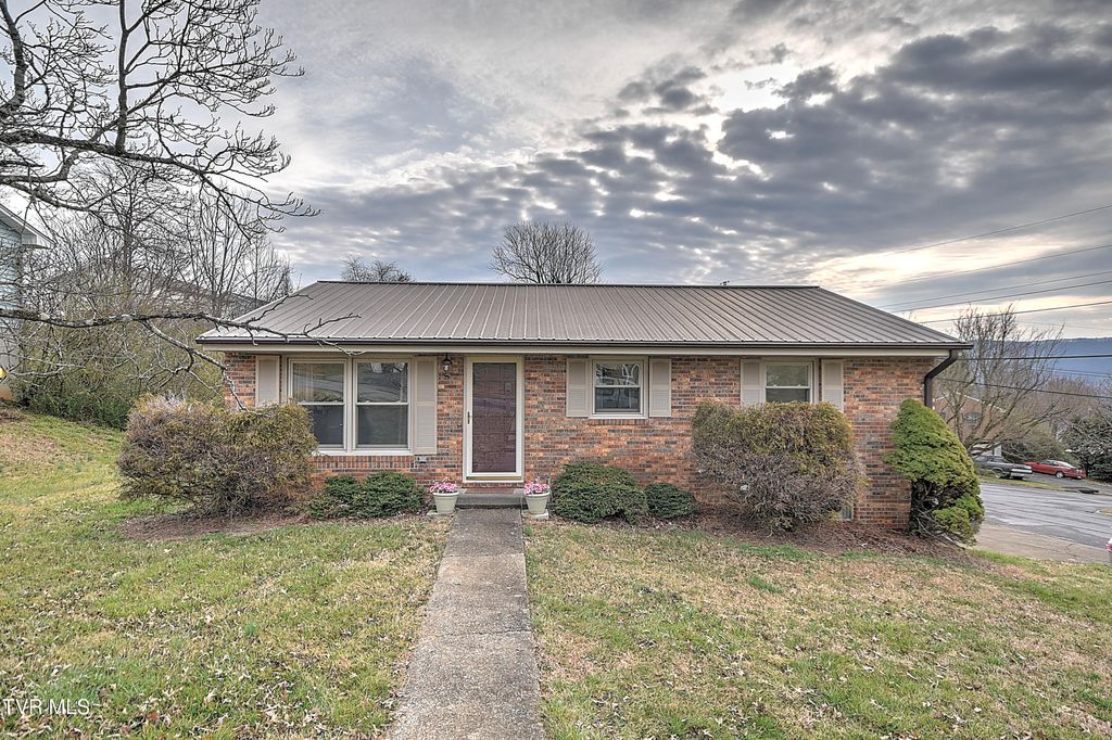 Photo of 1071 Okrina Drive, Church Hill, TN 37642 (MLS # 9991250)