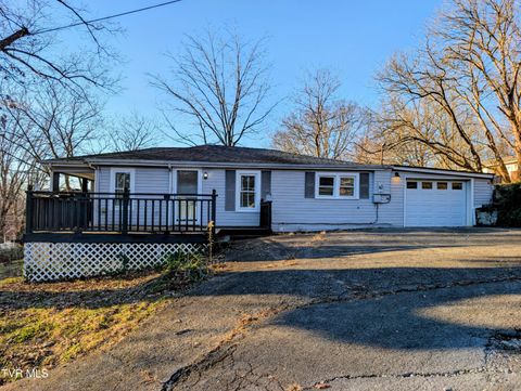 Photo of 233 Gravely Road, Kingsport, TN 37665 (MLS # 9988985)