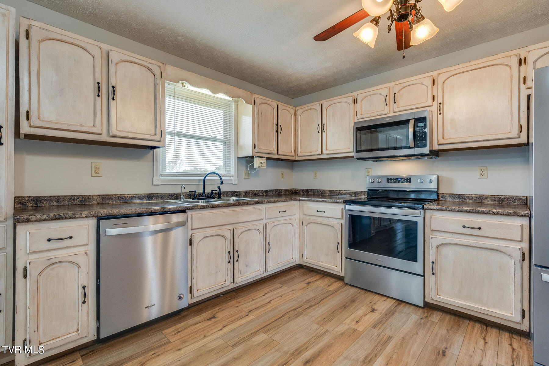 600 Skyview Drive, Rogersville, Tennessee image 15