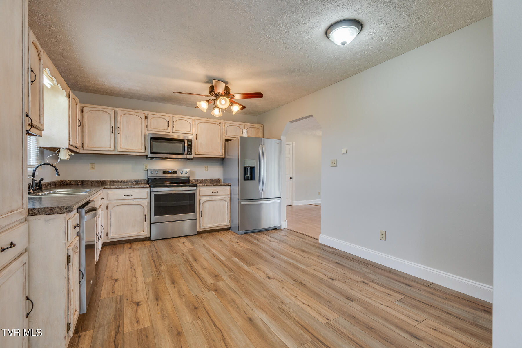 600 Skyview Drive, Rogersville, Tennessee image 13