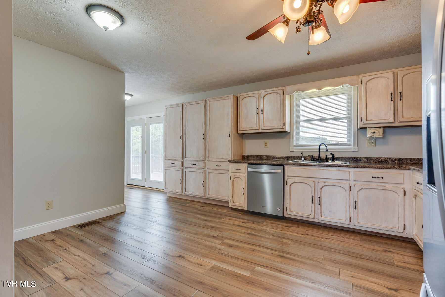 600 Skyview Drive, Rogersville, Tennessee image 12