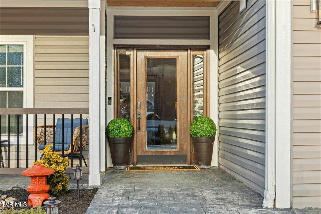 Photo of 994 Boones Creek Road, Jonesborough, TN 37659 (MLS # 9990495)