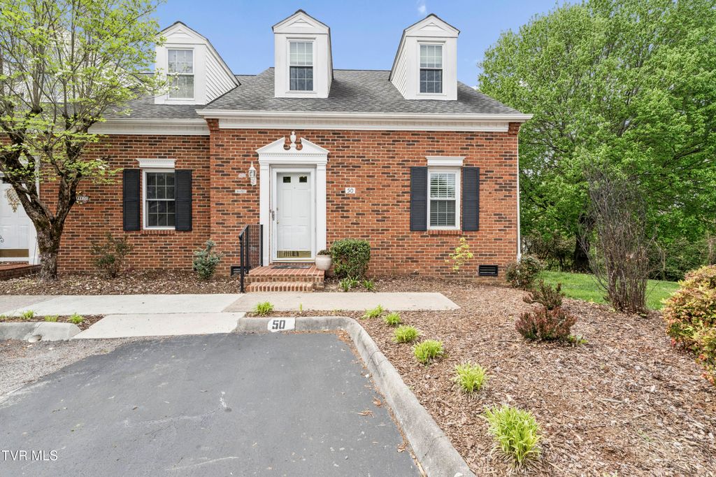 Photo of 400 Sunset Drive #Apt K50, Johnson City, TN 37604 (MLS # 9993888)