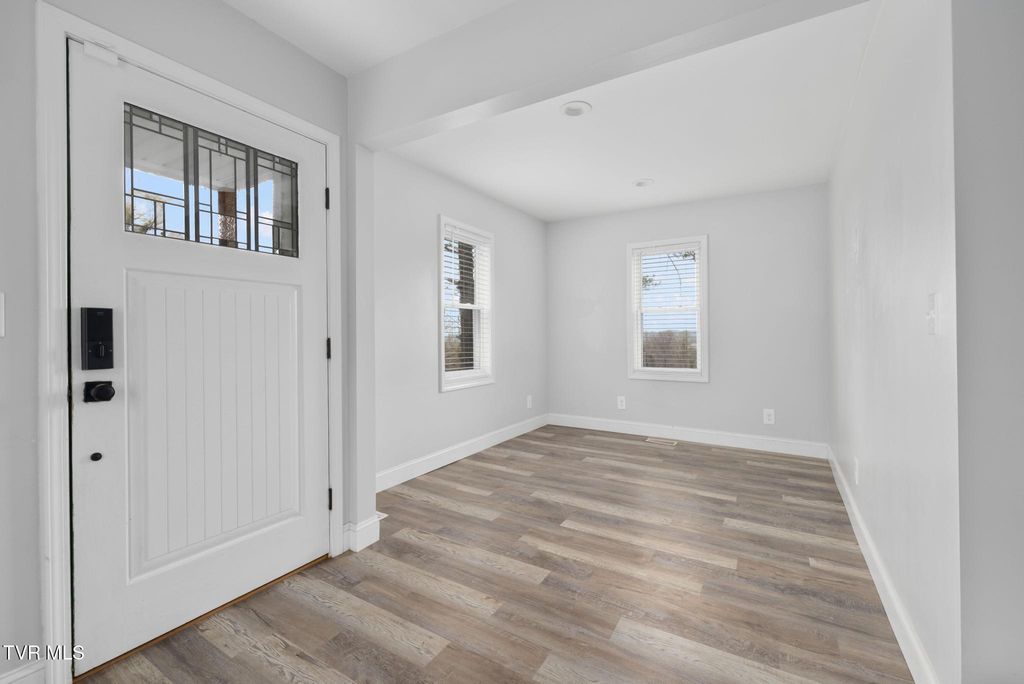 Photo of 3806 Bonita Street, Kingsport, TN 37664 (MLS # 9993337)