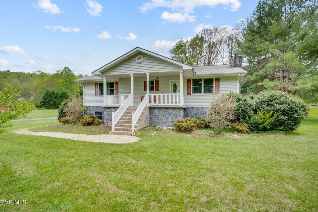 Photo of 364 Max Jett Road, Johnson City, TN 37601 (MLS # 9993844)