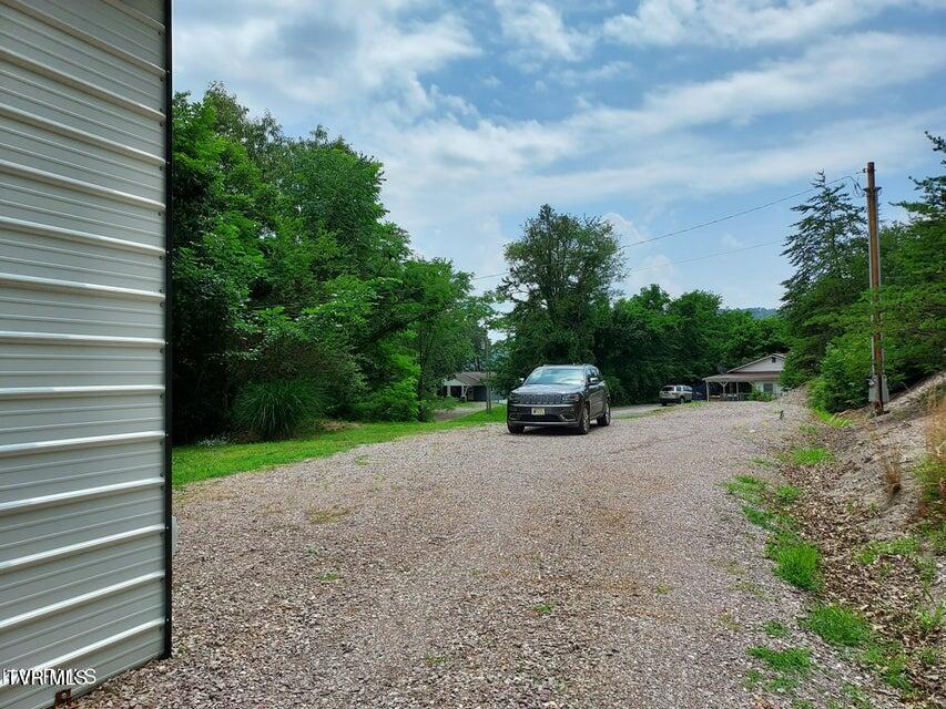 152 E Greenway Street, Sneedville, Tennessee image 23