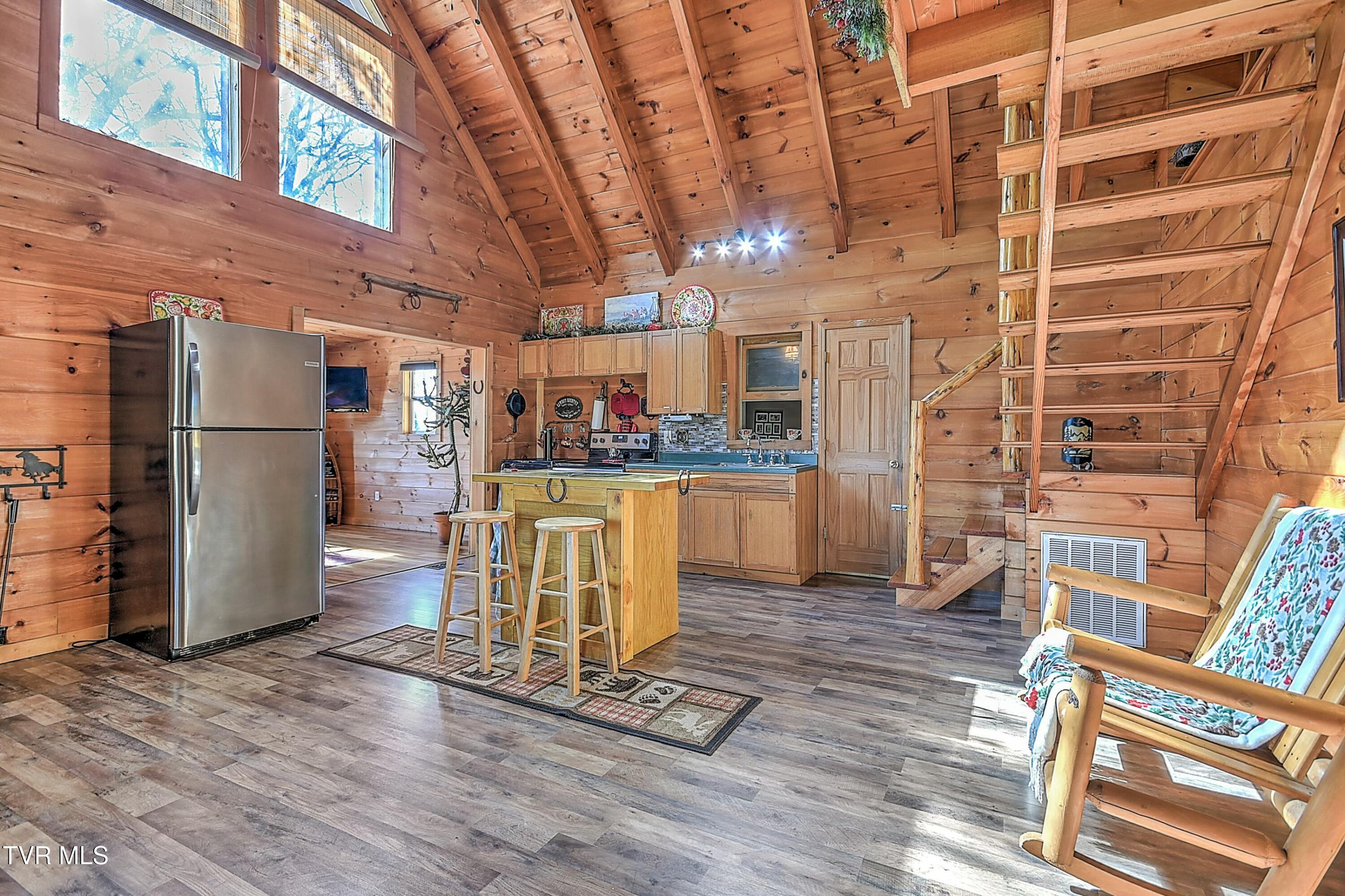 246 Holston Drive, Blountville, Tennessee image 10