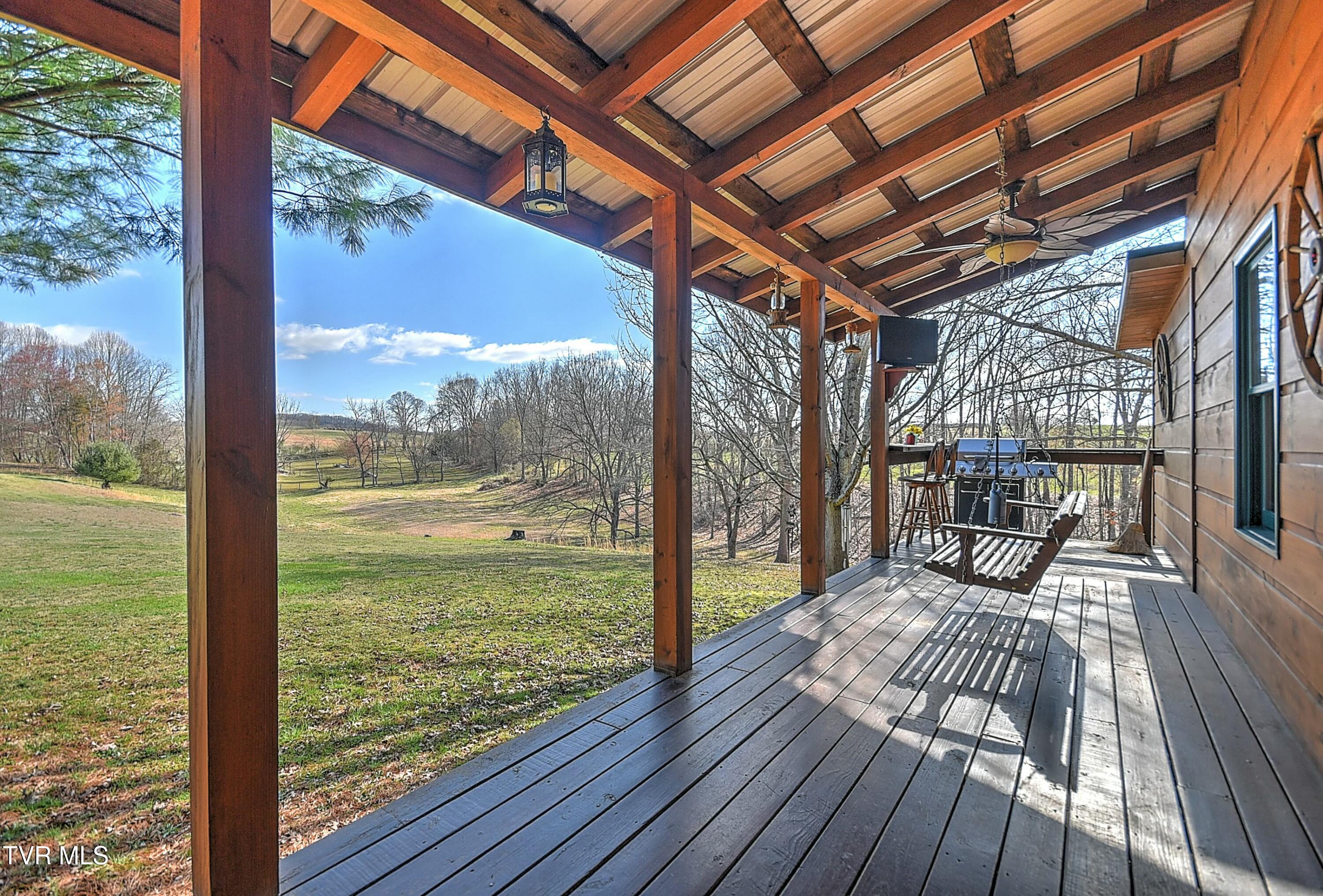246 Holston Drive, Blountville, Tennessee image 6