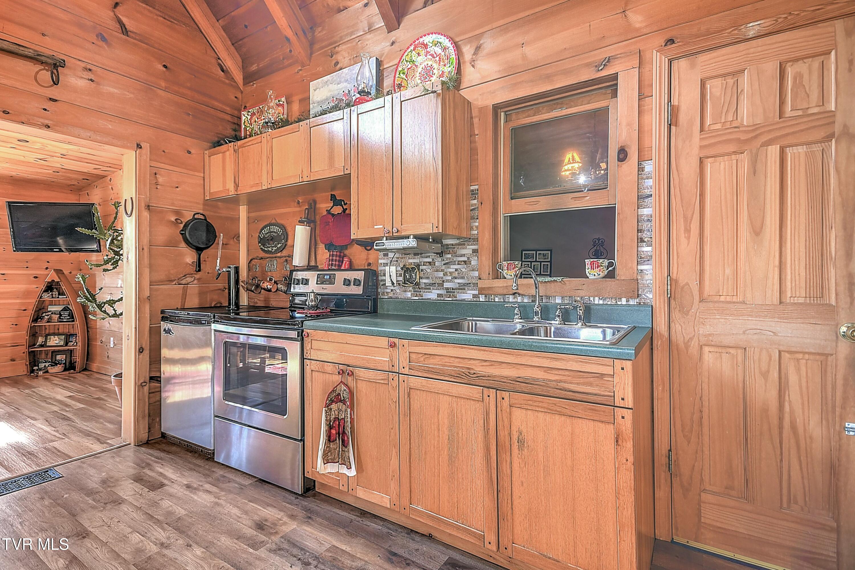 246 Holston Drive, Blountville, Tennessee image 18