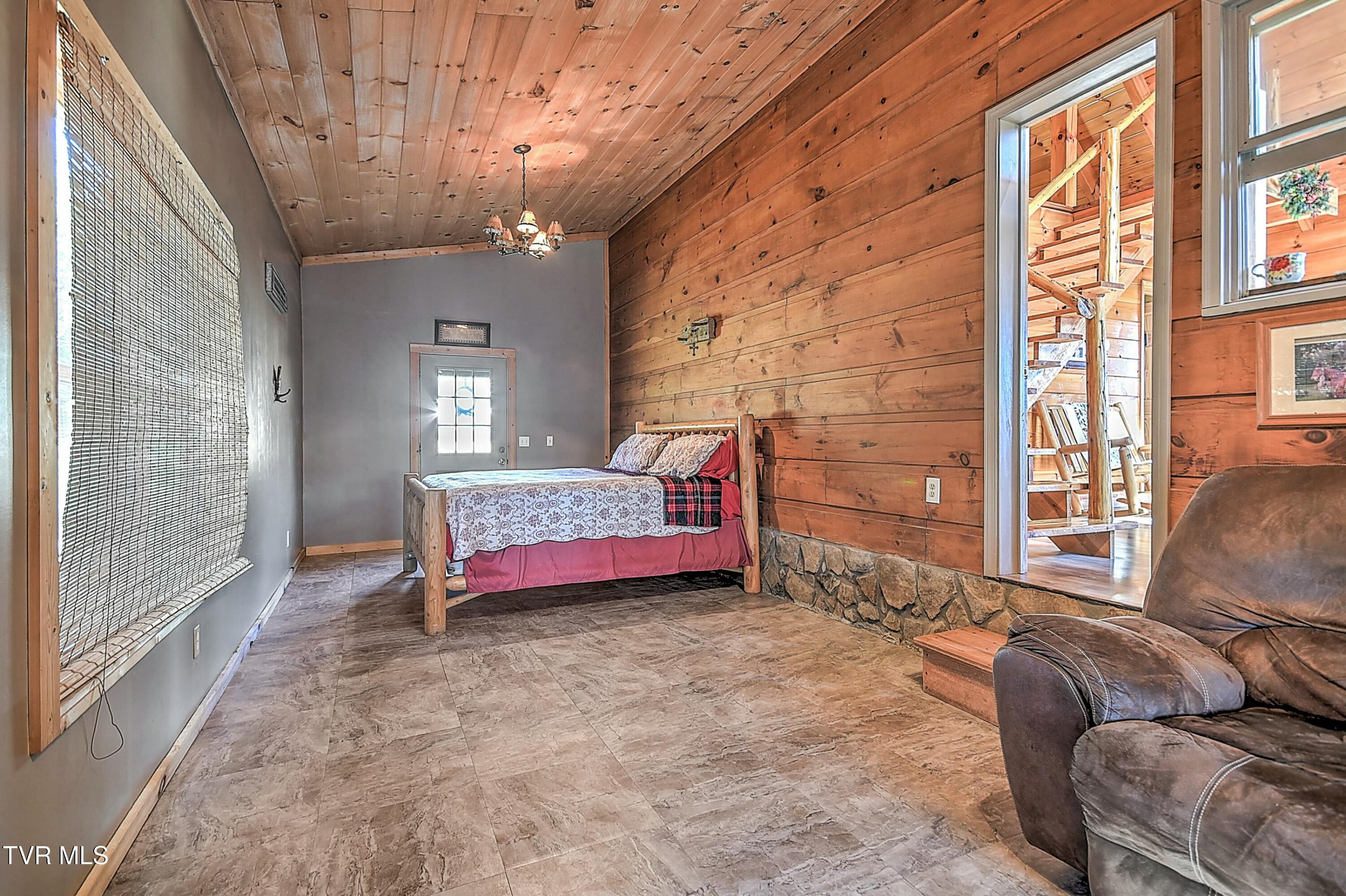 246 Holston Drive, Blountville, Tennessee image 38